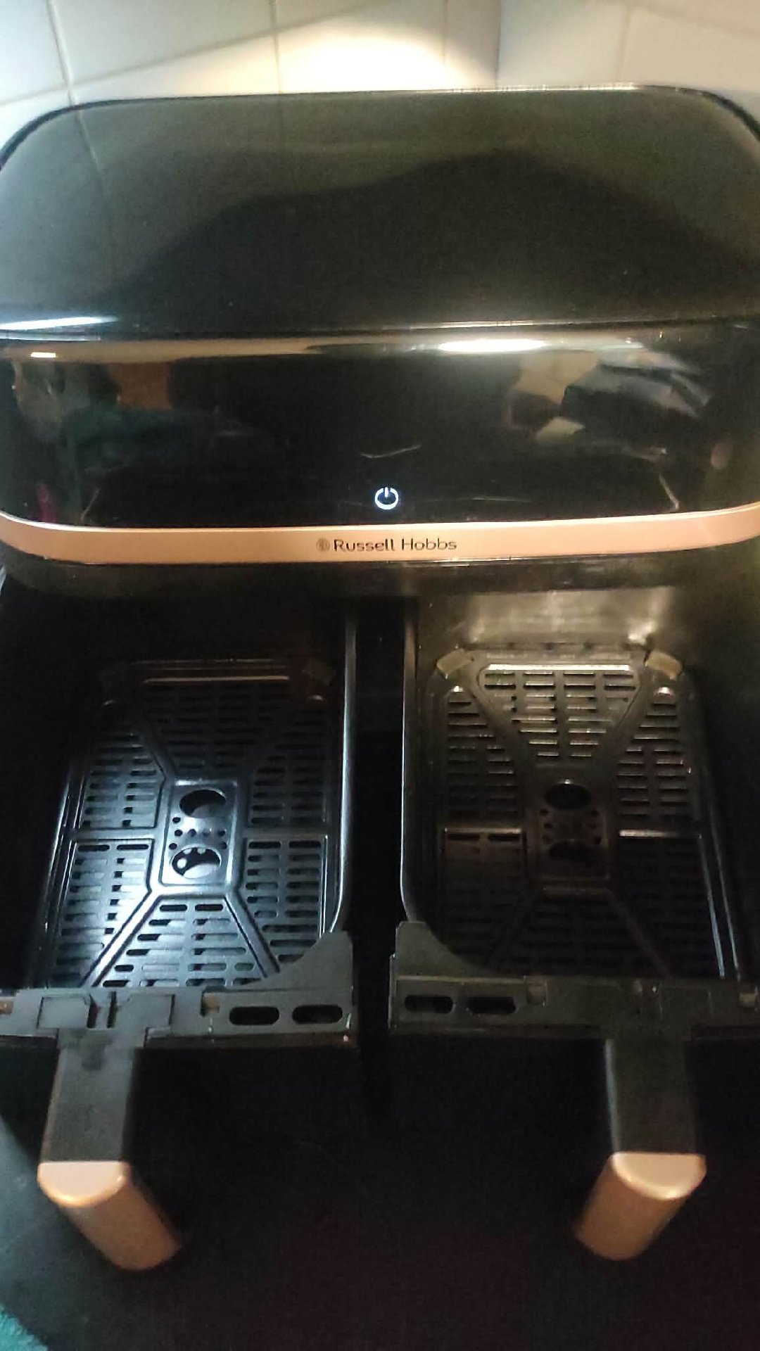 Russell Hobbs Black and Rose Gold Double Basket Air Fryer, Russell Hobbs, One Size, Excellent condition — preloved on SilentSale®