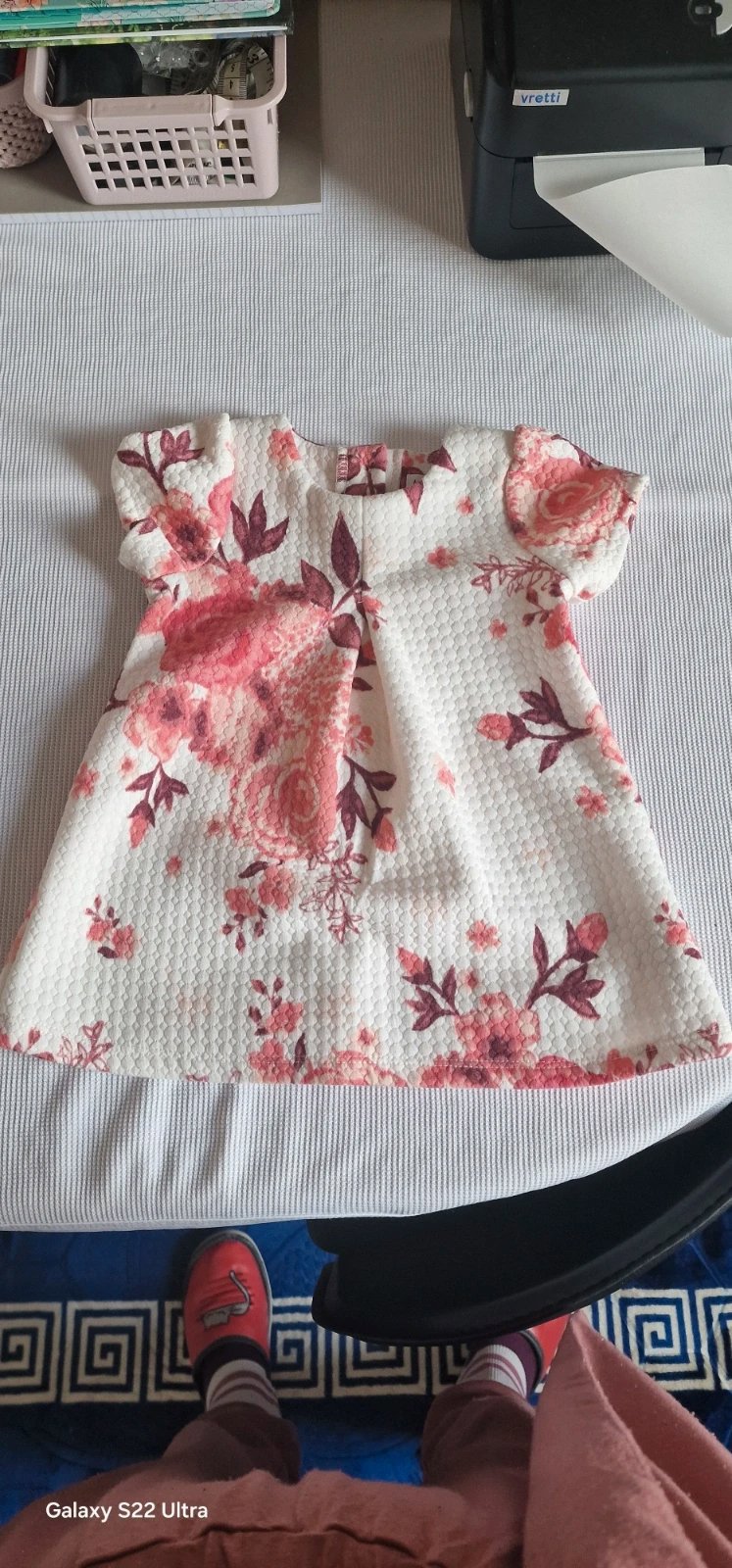 Girls dress, Minoti, 9-12 months / 74 cm, Excellent condition — preloved on SilentSale®