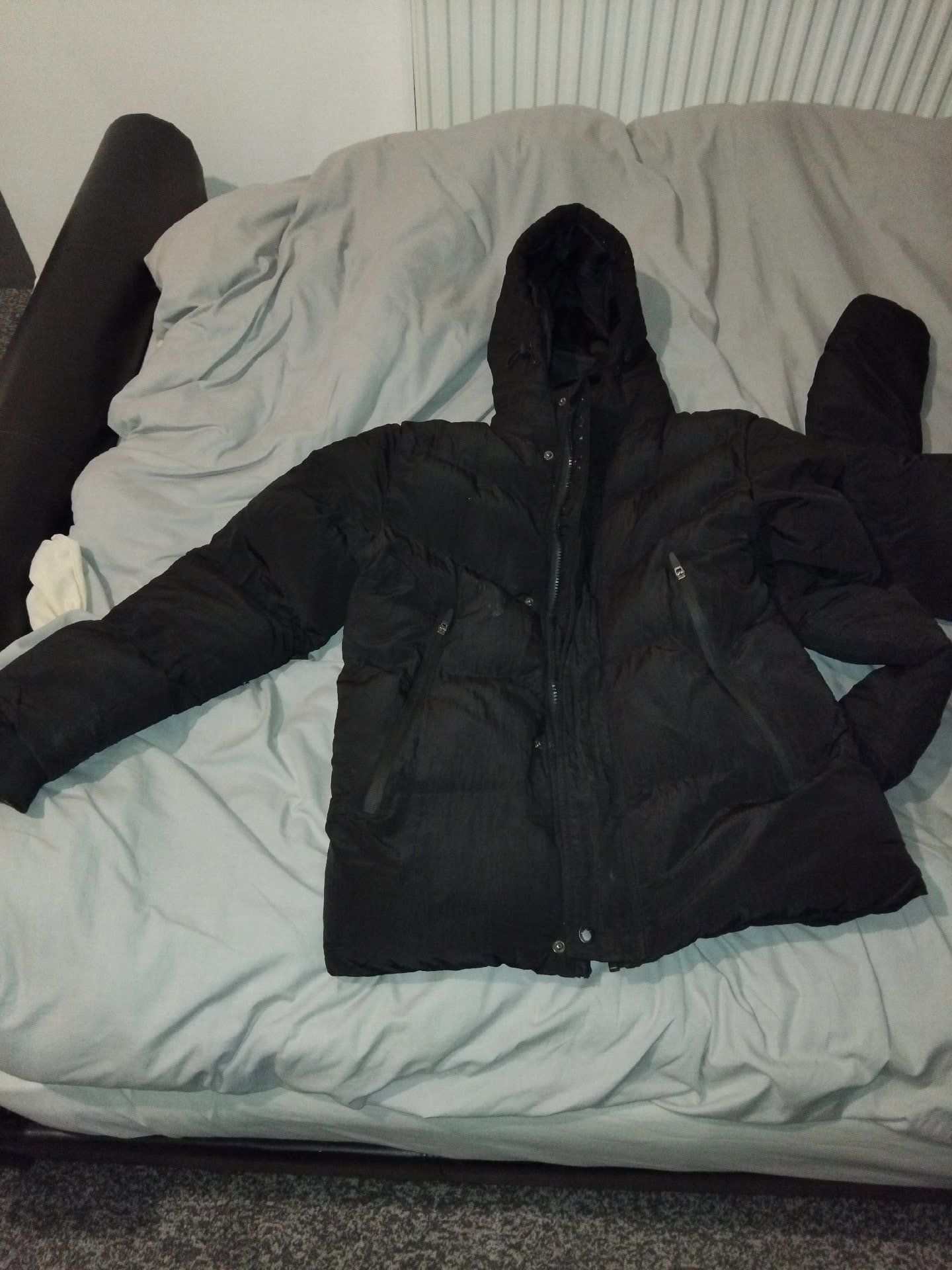 Black Puffer Coat with Hood, Gymking, M, Excellent condition — preloved on SilentSale®
