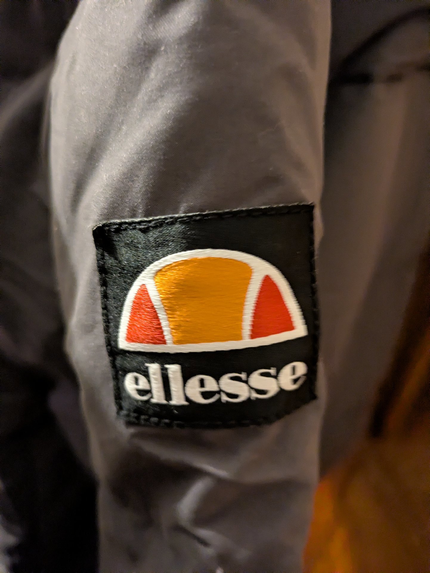 Ellesse Grey Puffer Jacket – UK 4XL, Ellesse, 4XL, New condition — preloved on SilentSale®