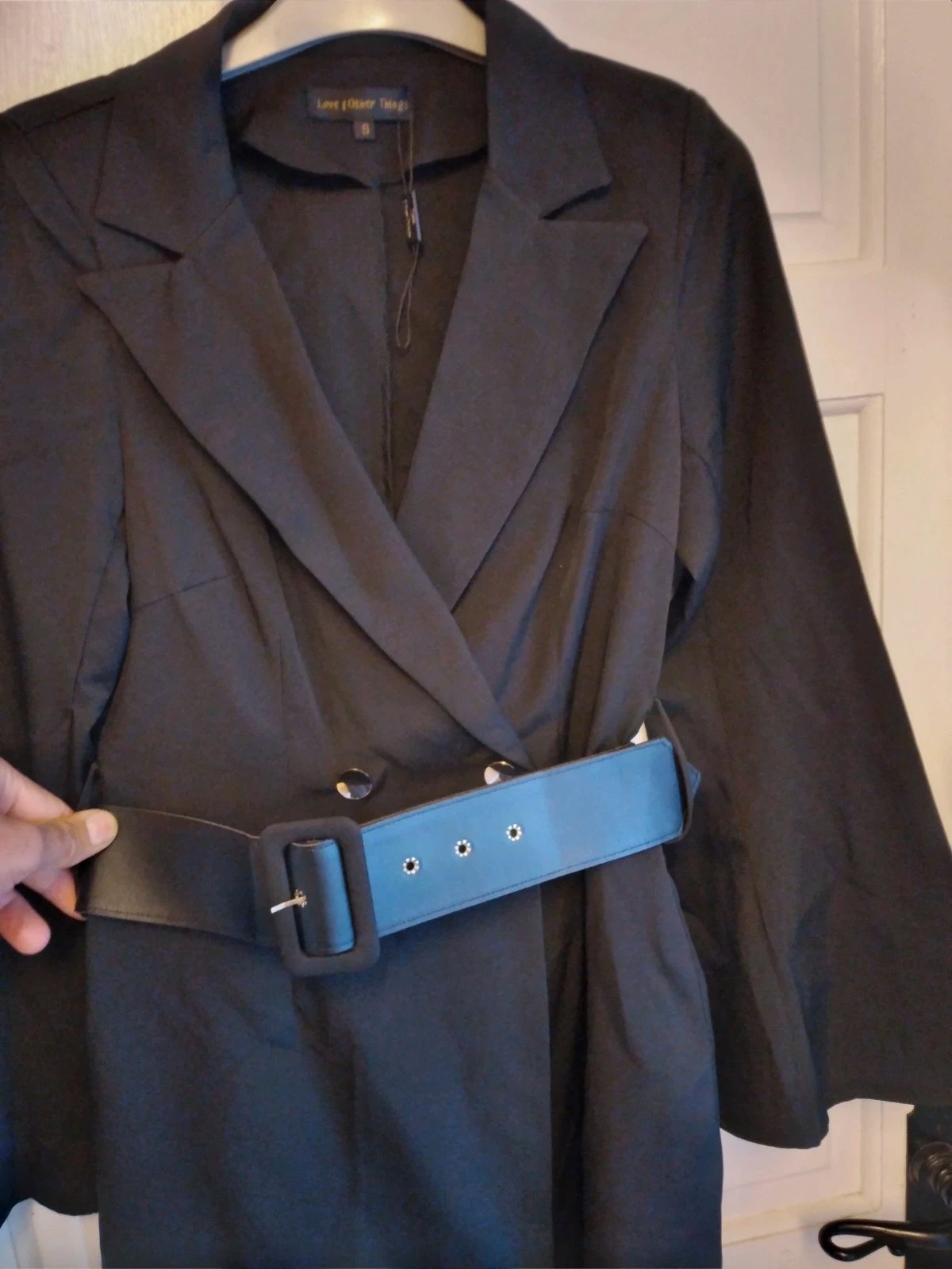 Love & Other Things Black Belted Blazer Coat – Size S, Love & Other Things, S, New condition — preloved on SilentSale®