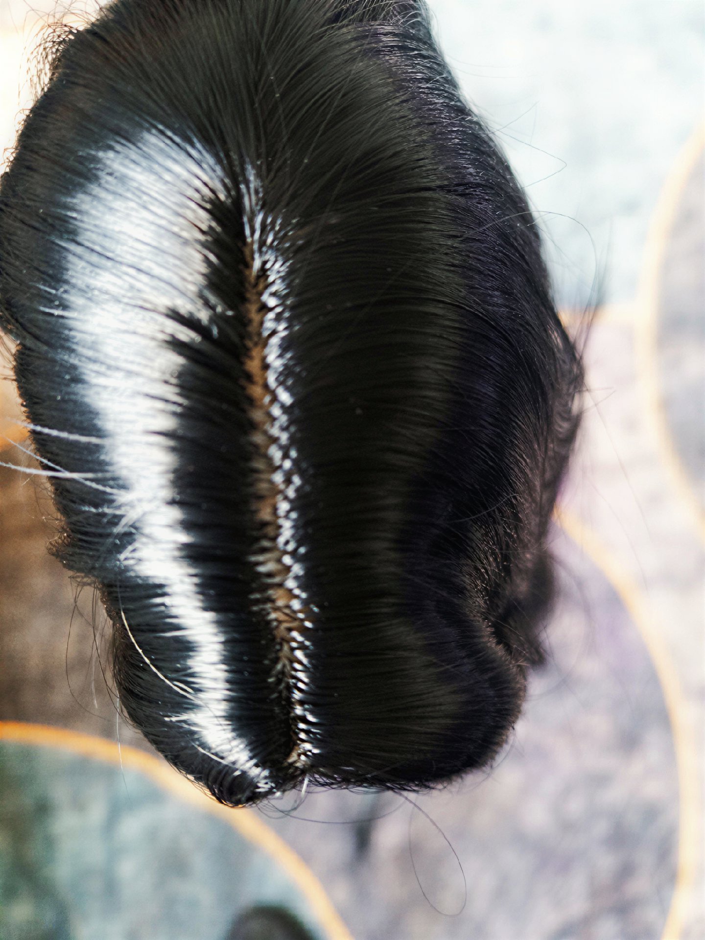 Black Straight Bob Wig with Natural Looking Part, BOB, One Size, Excellent condition — preloved on SilentSale®