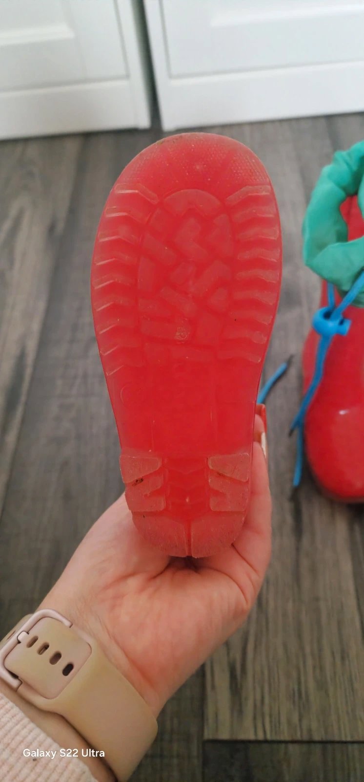 Girls rain boots, Disney, 5 baby | EU 22, Good condition — preloved on SilentSale®