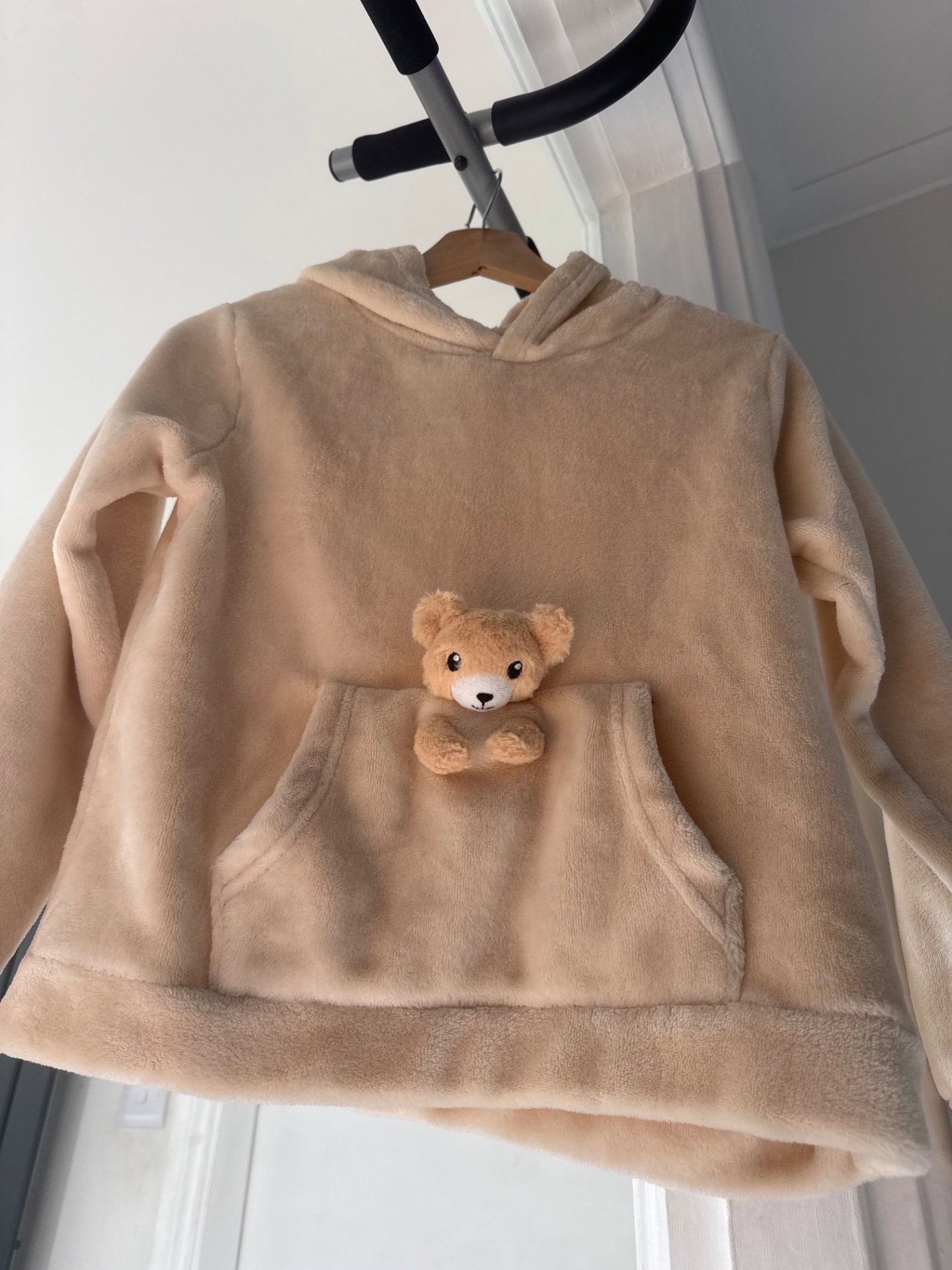 Beige Teddy Bear Pocket Hoodie, H&M, UK 8-10, Excellent condition — preloved on SilentSale®