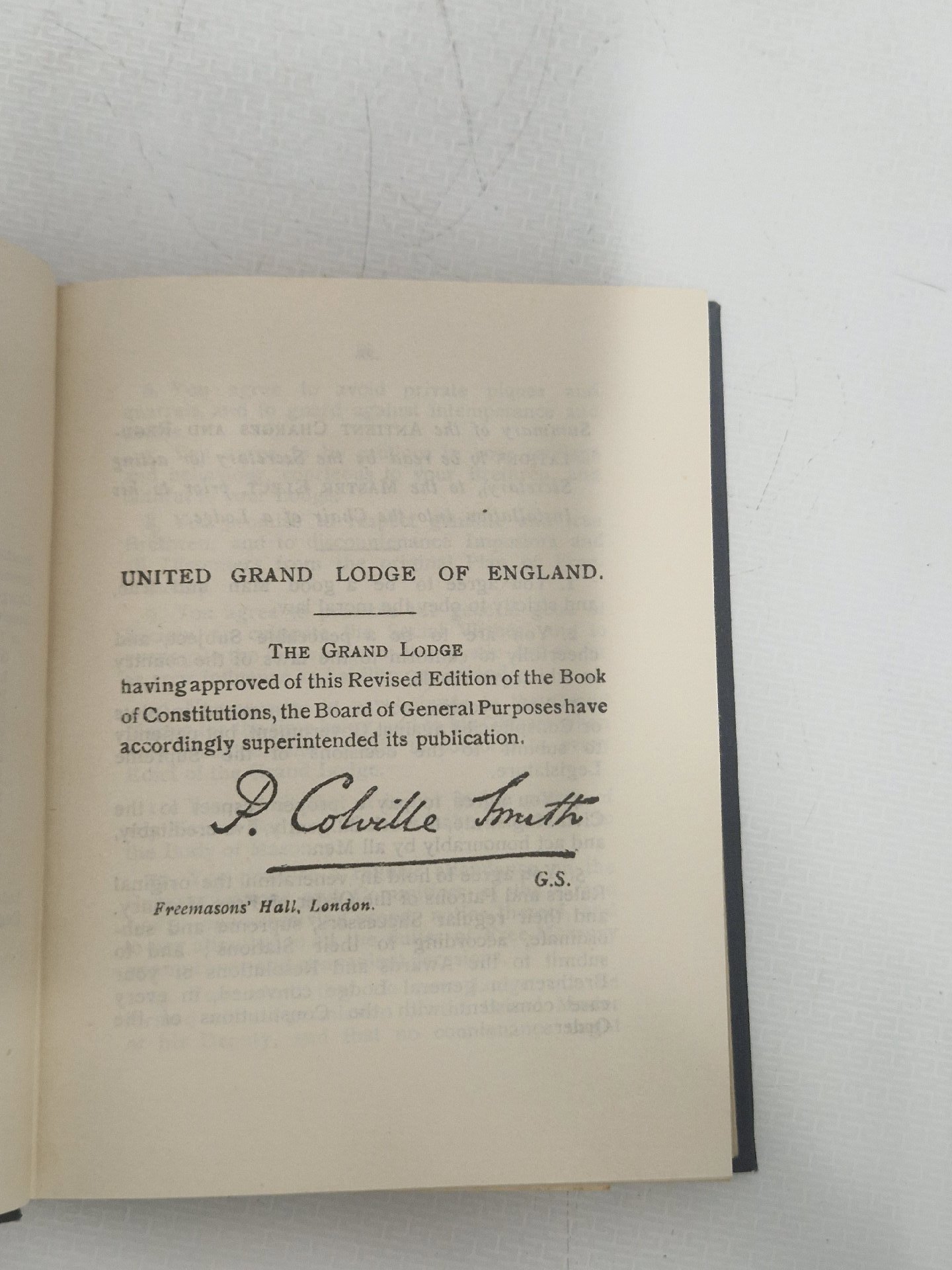 Book titled 'Constitutions 1926' by United Grand Lodge of England, Lodge, One Size, Excellent condition — preloved on SilentSale®