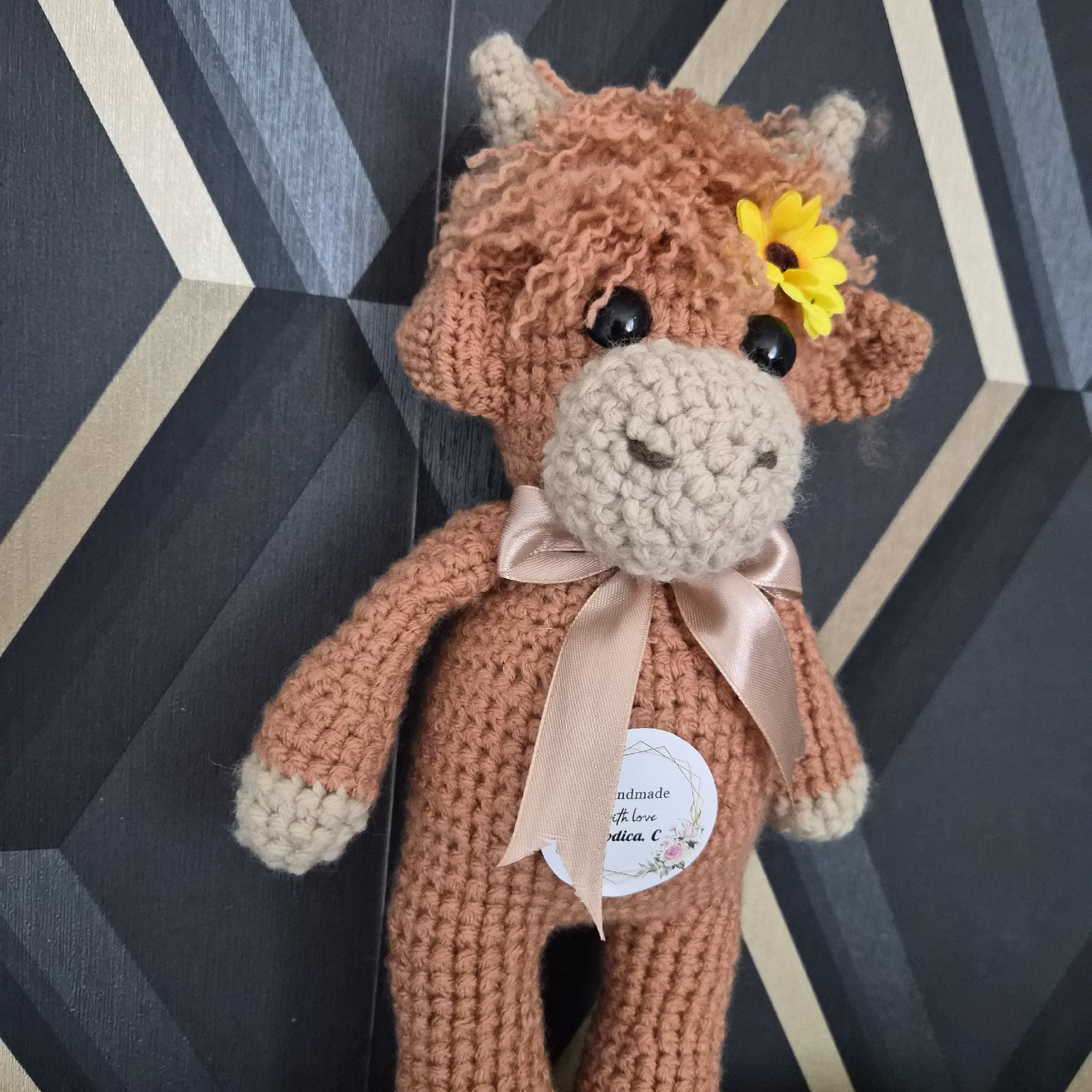 Handmade Crochet Brown Cow Soft Toy with Flower and Bow, handmade beautiful crochet, 6 years, New condition — preloved on SilentSale®