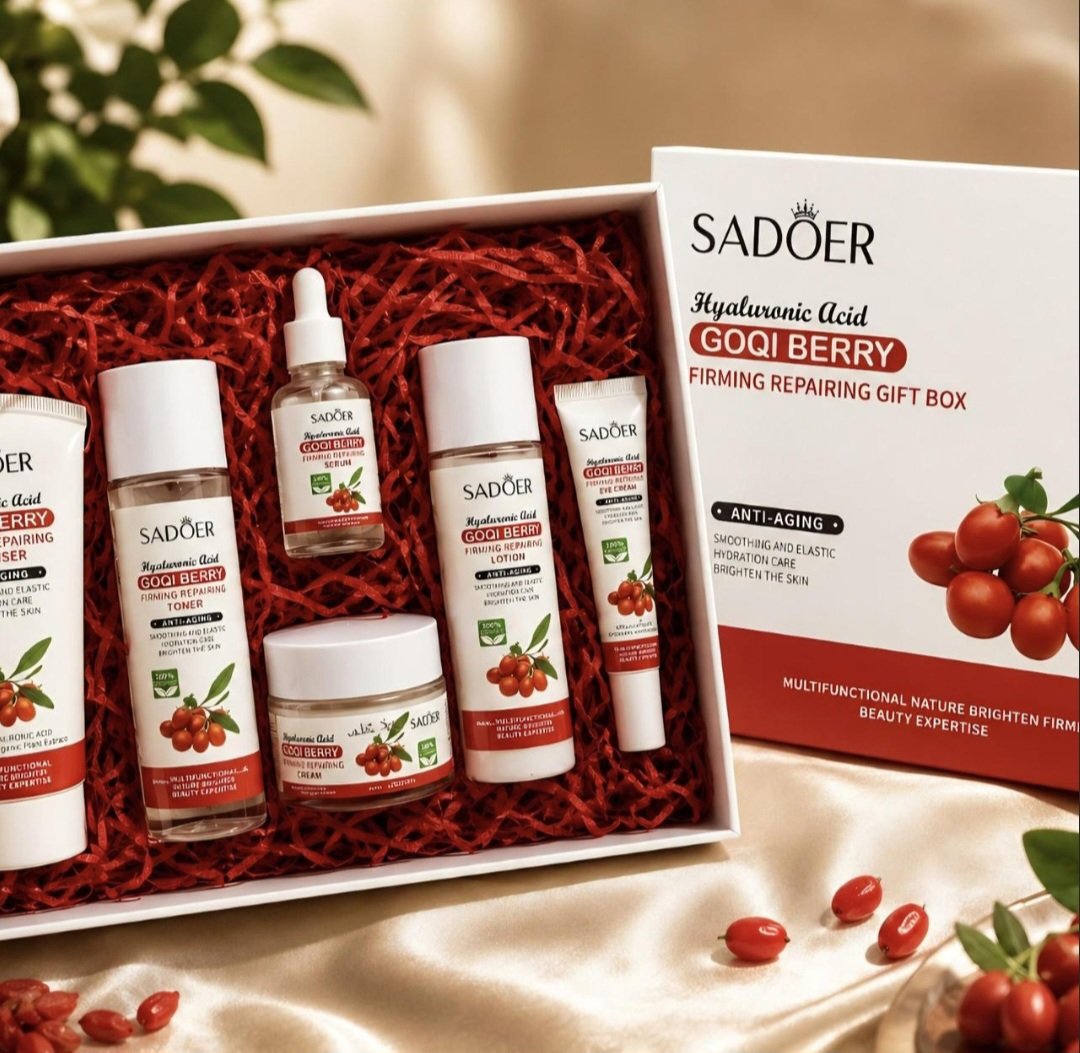 Sadoer Goqi Berry Hyaluronic Acid Anti-Aging Gift Box, Sadoer, One Size, New condition — preloved on SilentSale®