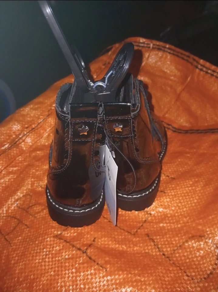 Kids Black Patent Leather Lace-Up Ankle Boots, TU, 8, New condition — preloved on SilentSale®