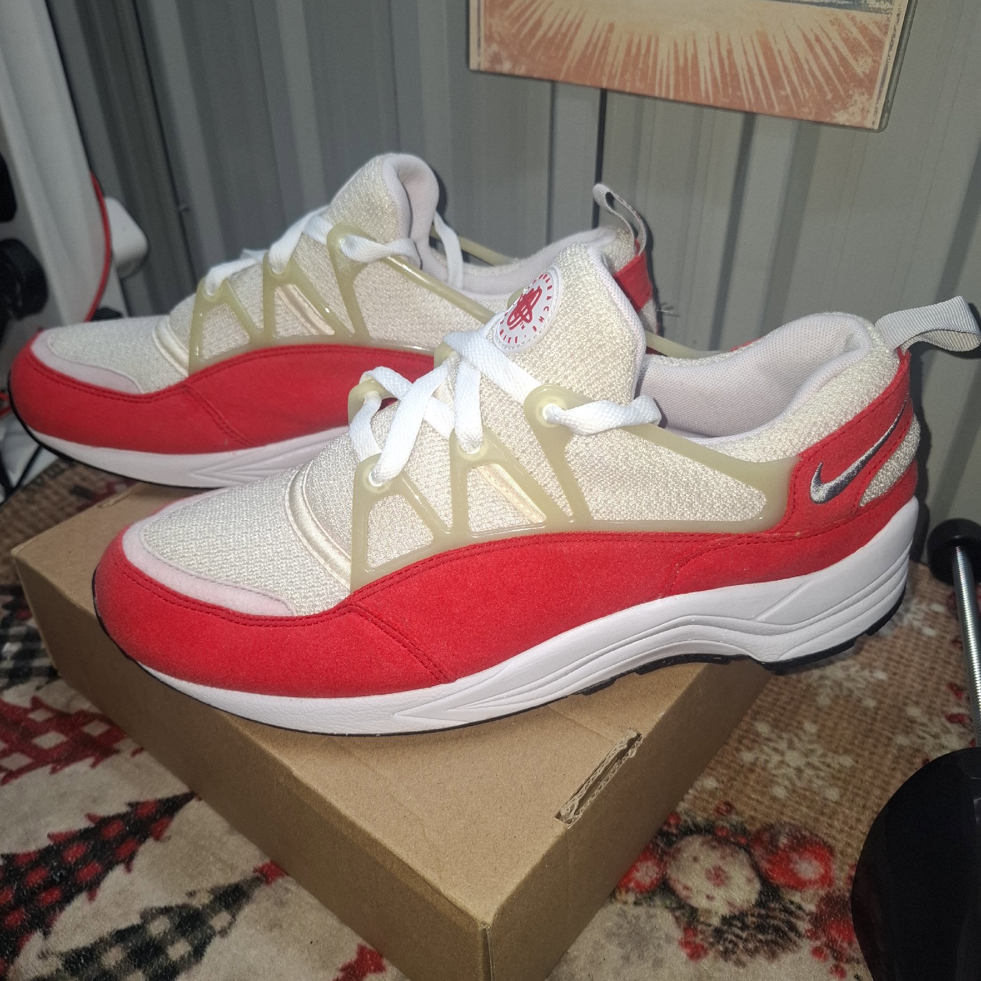 Nike Huarache Trainers – Red and Cream, Nike, 9, Good condition — preloved on SilentSale®