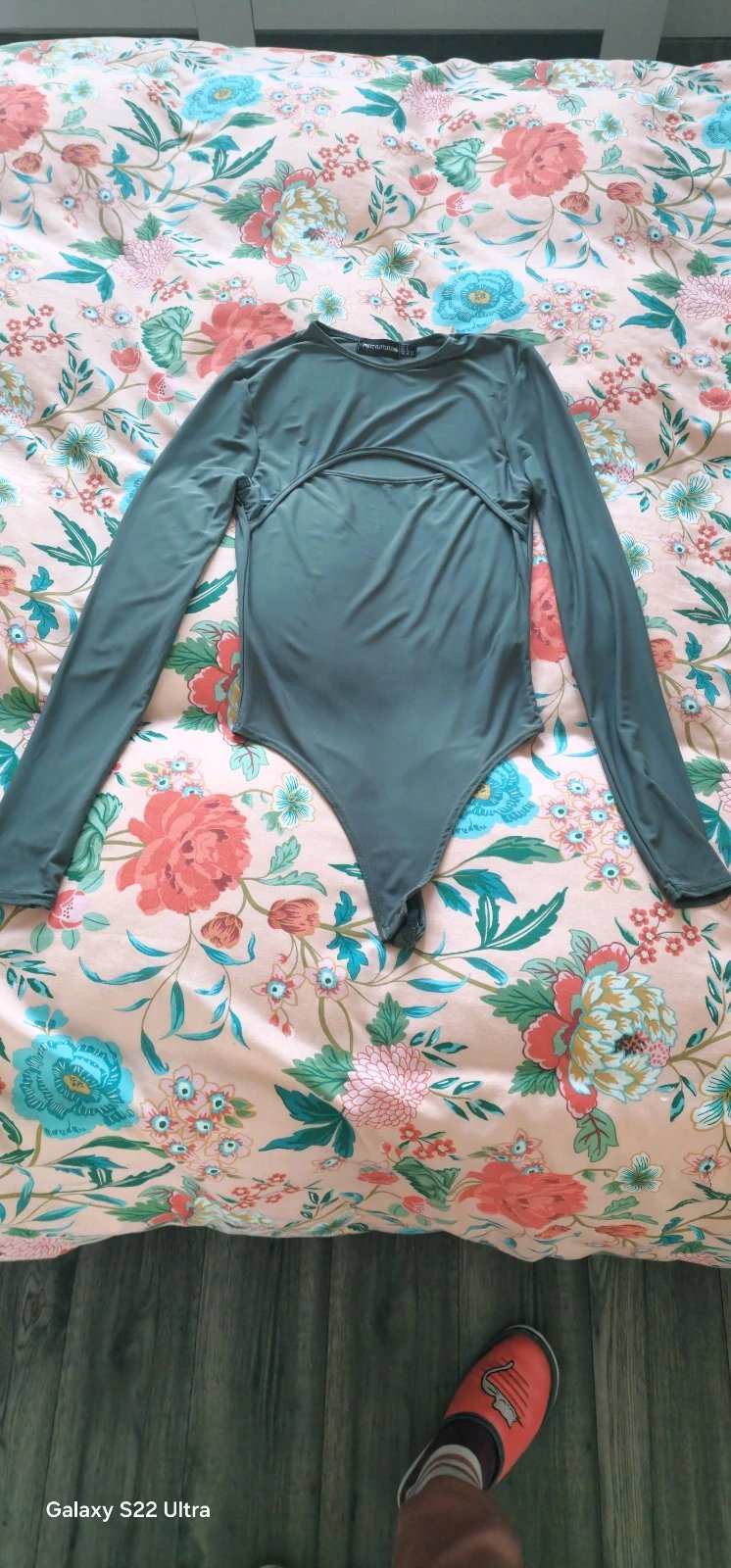 Womens body, PrettyLittleThing, S / UK 8-10, Excellent condition — preloved on SilentSale®