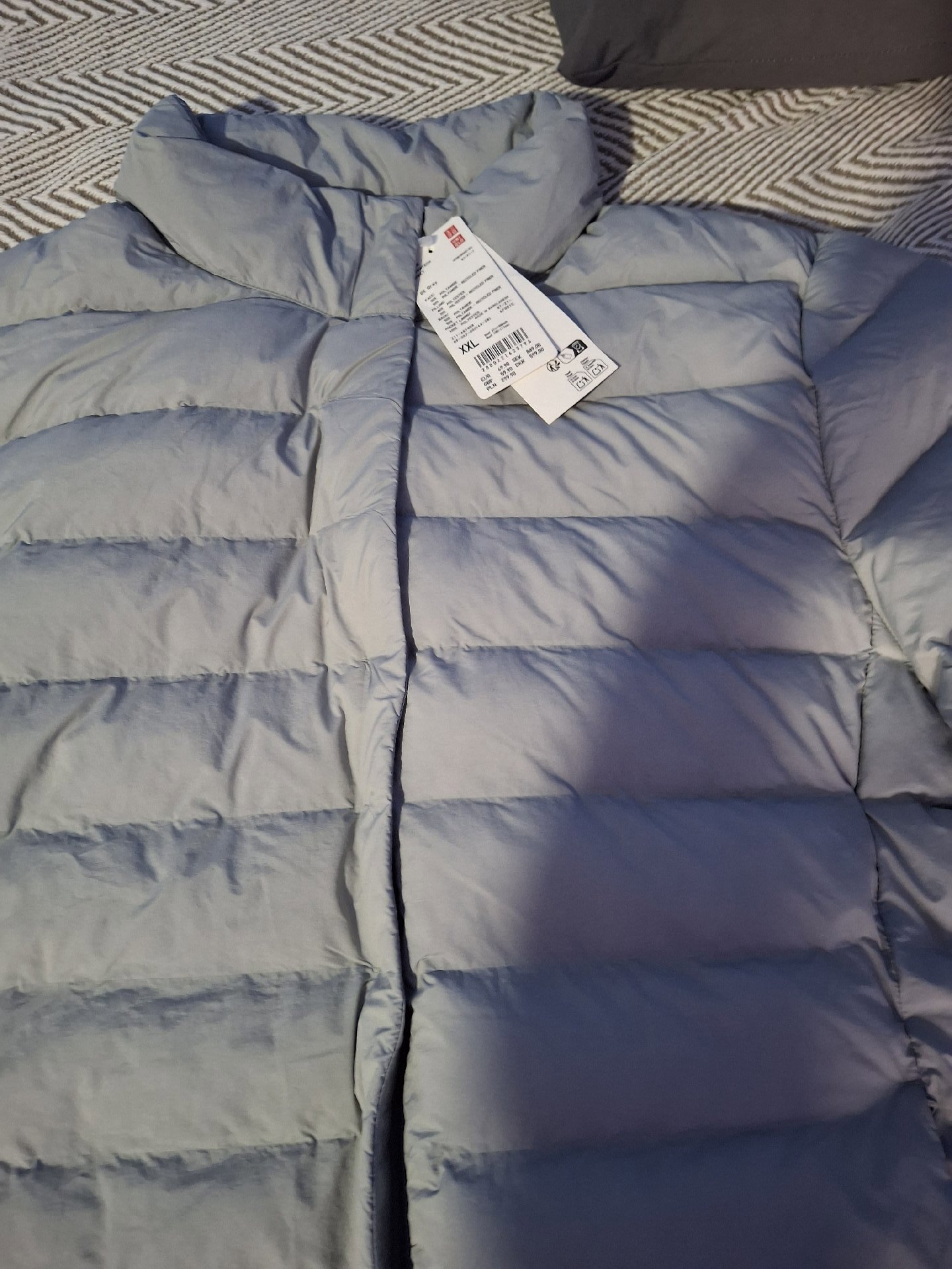 Uniqlo Grey Puffer Jacket XXL, Uniqlo, XXL, New condition — preloved on SilentSale®