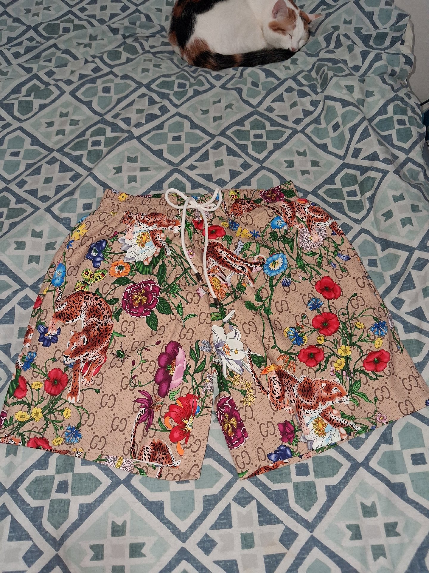 Gucci Floral Print Swim Shorts, Gucci, S, Excellent condition — preloved on SilentSale®