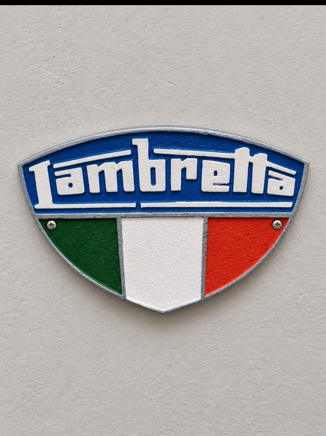 New Lambretta Scooter Cast Aluminium Italian Retro Wall Sign Man Cave Garage Gift, Lambretta, Small, New condition — preloved on SilentSale®