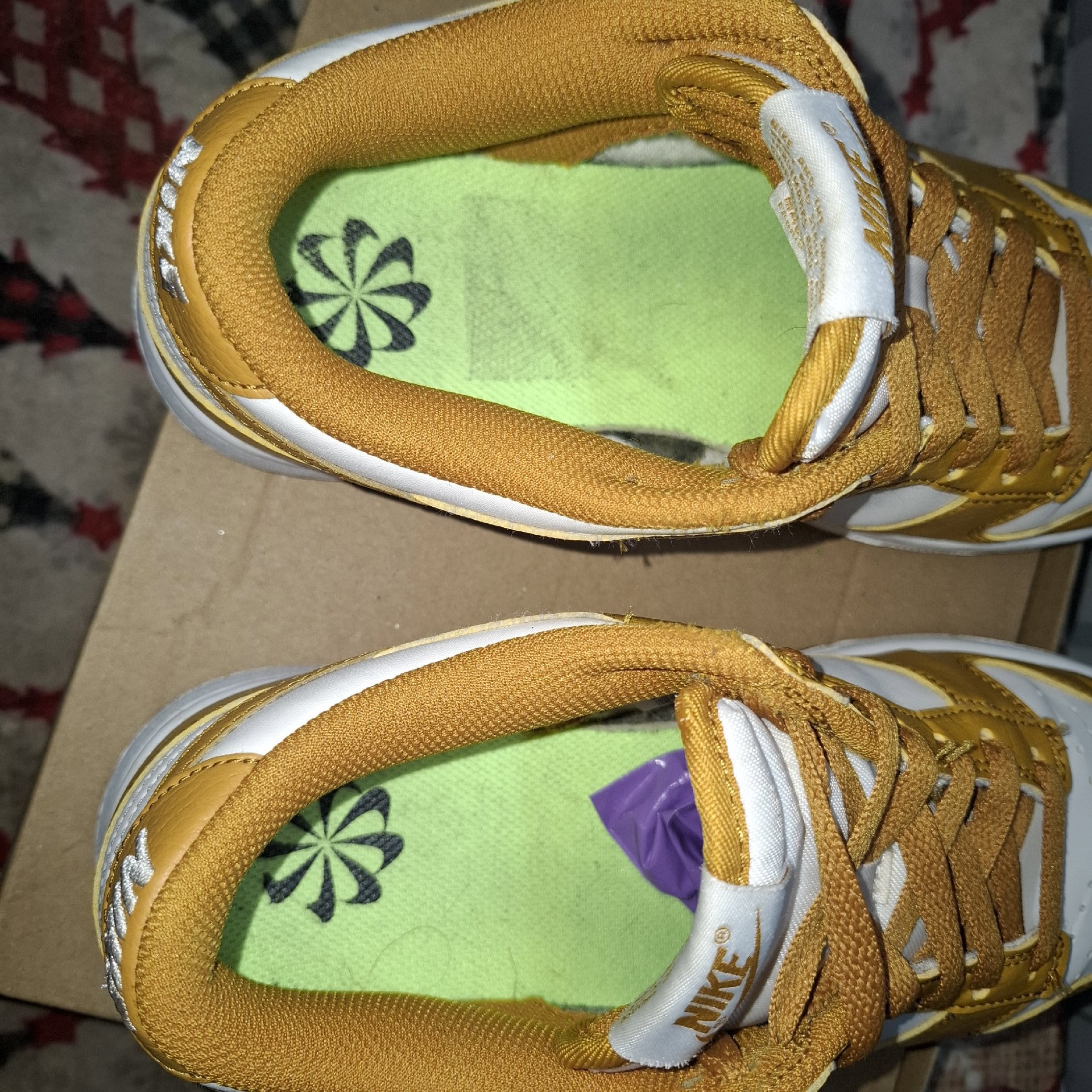 Nike Dunk Low Yellow White Trainers – UK 5 / EU 38, Nike, 5, Excellent condition — preloved on SilentSale®