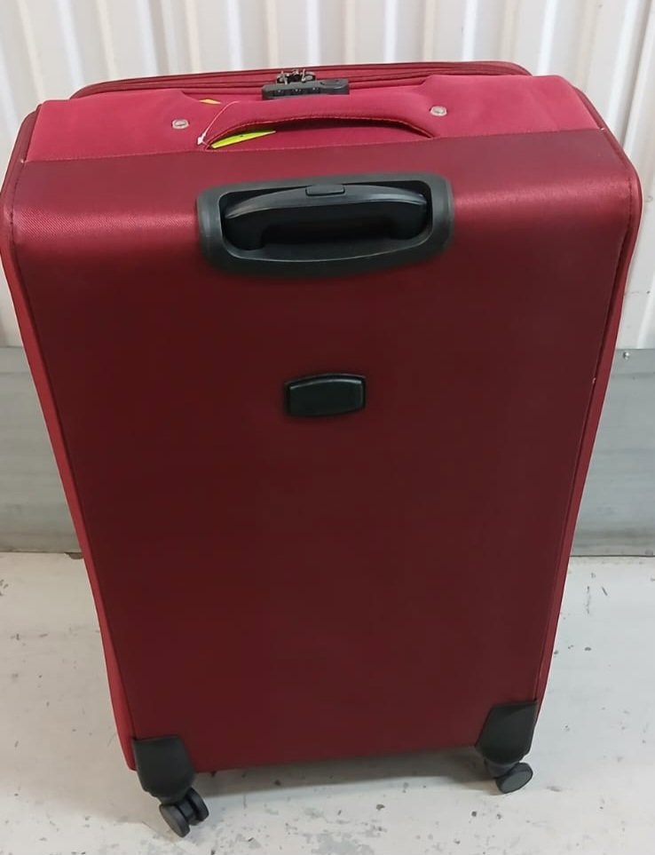 32 inches Red Soft Shell Suitcase with Wheels and Front Pocket, power action, Extra Large, New condition — preloved on SilentSale®
