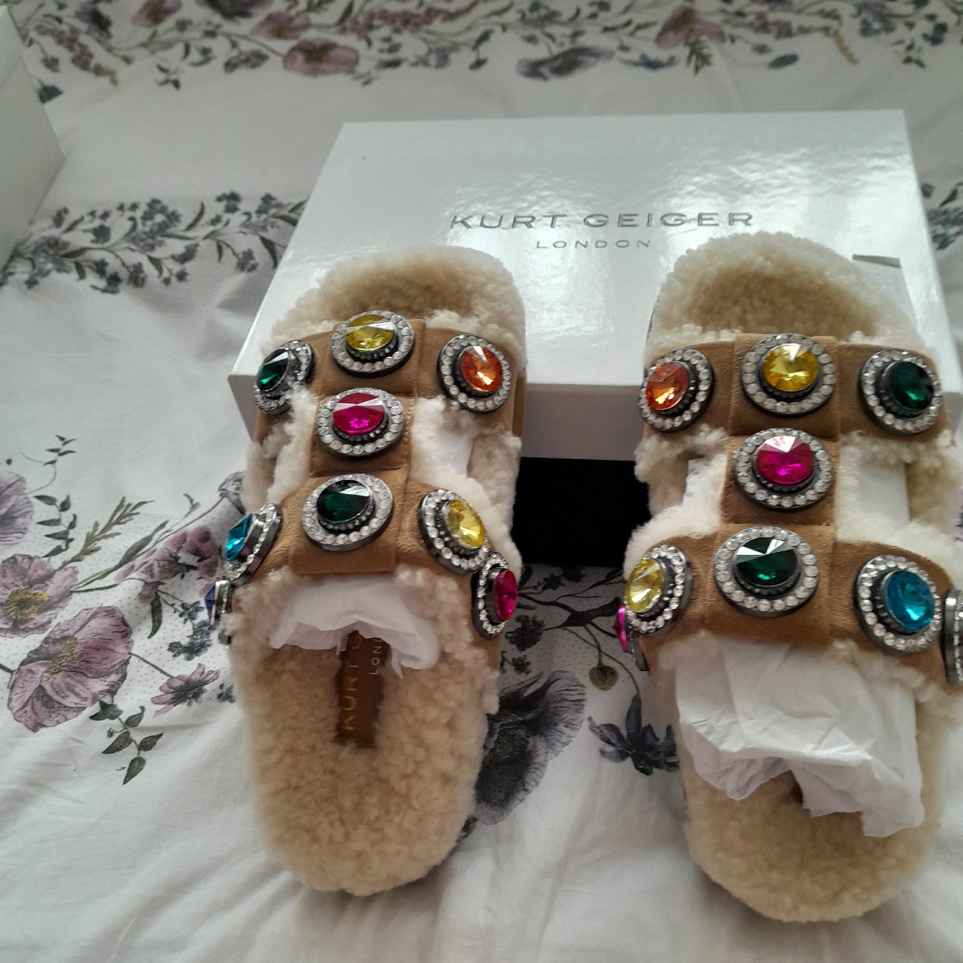 Ladies sandals , Kurt Geiger, 3, Excellent condition — preloved on SilentSale®