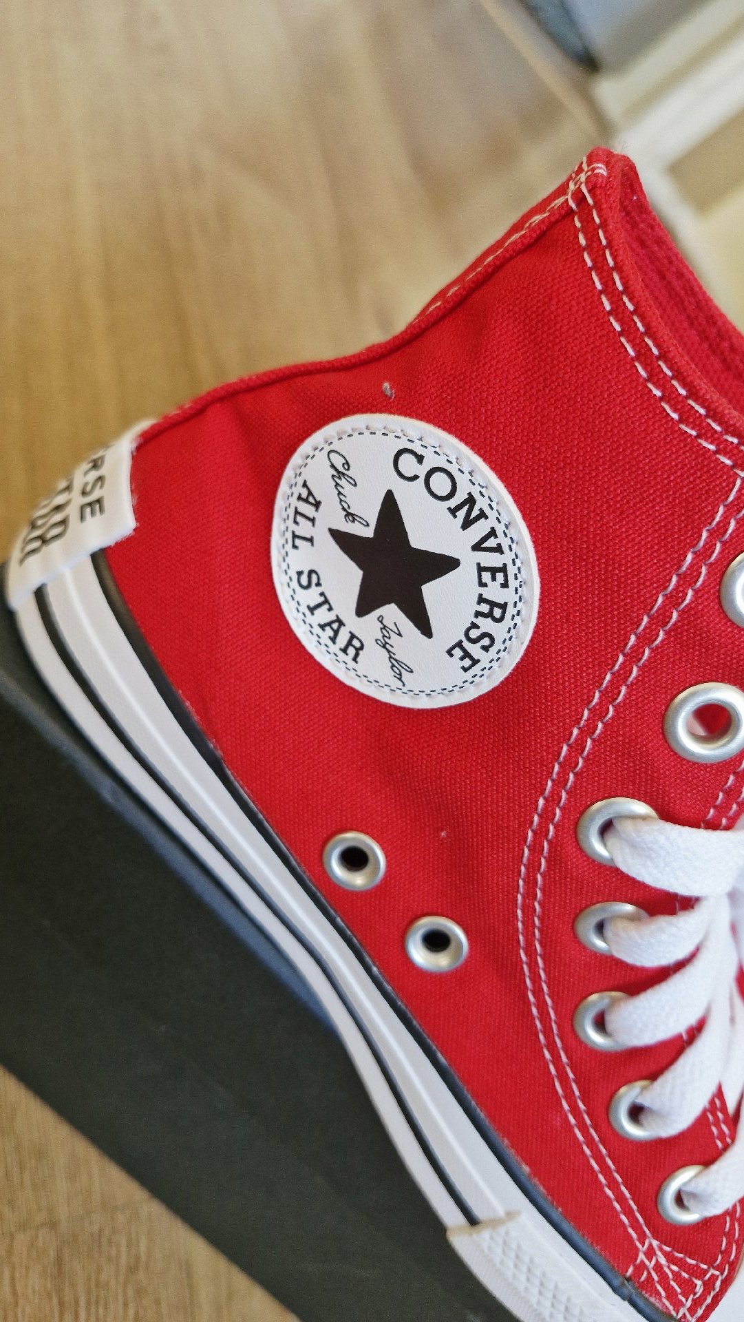 Converse Red Chuck Taylor All Star High Top Trainers – UK 2.5, Converse, 2.5, New condition — preloved on SilentSale®