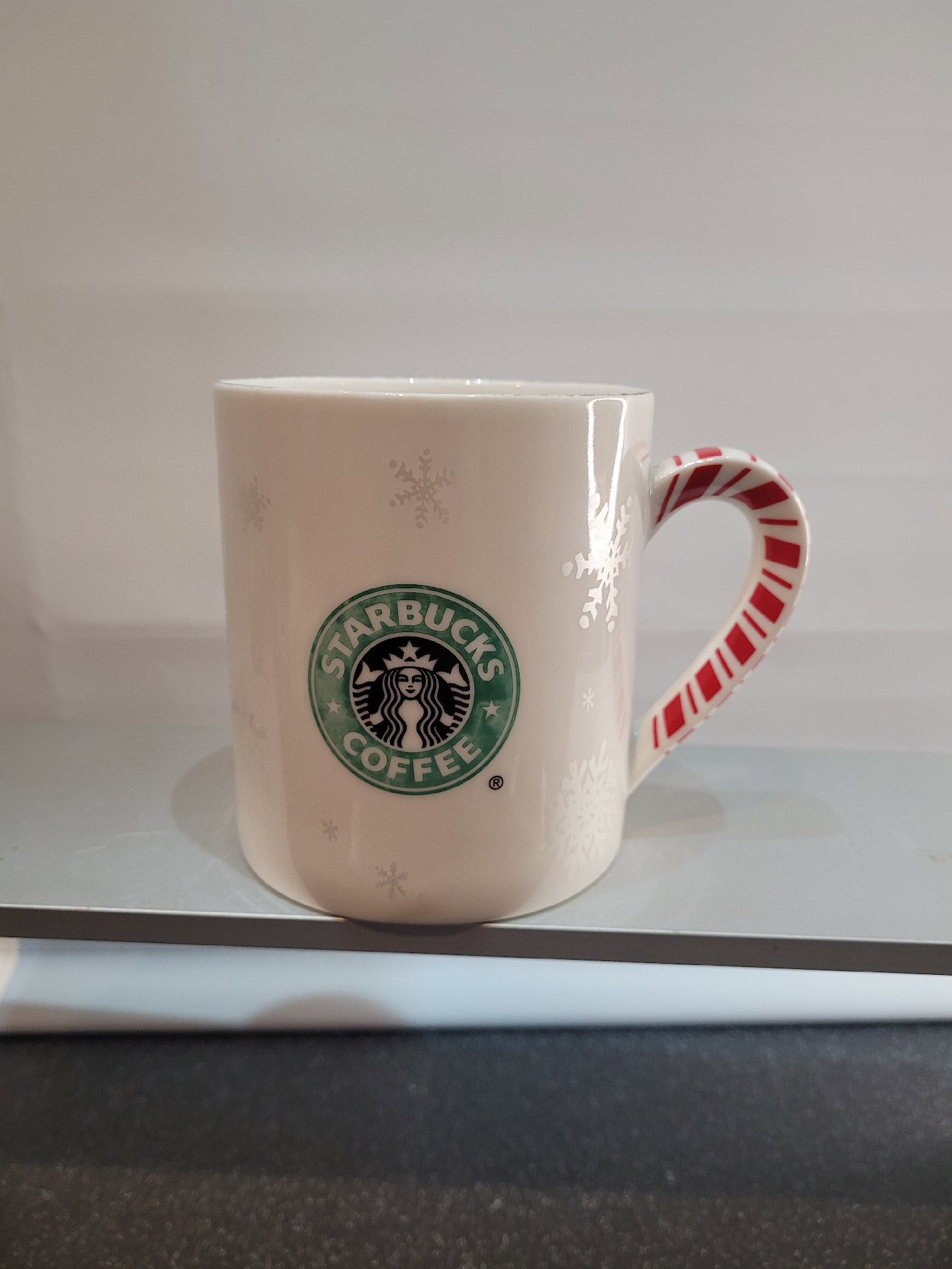 Starbucks Christmas Candy Cane Handle Mug, Starbucks, Medium, Excellent condition — preloved on SilentSale®