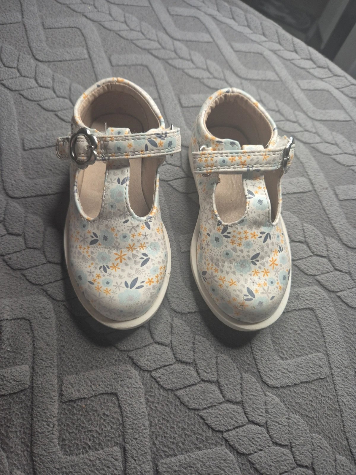 Tu t bar floral shoes, TU, 6 baby | EU 23, Good condition — preloved on SilentSale®