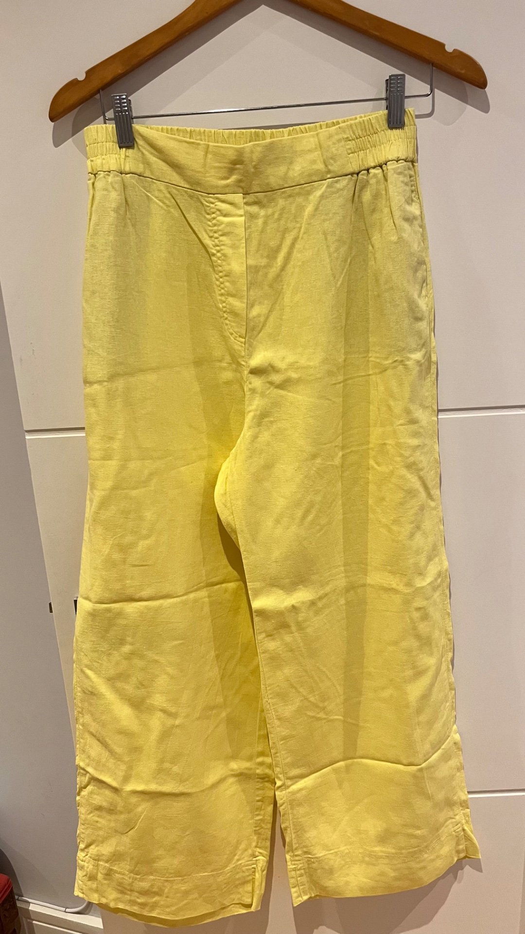 Zara linen trousers, Zara, 12, Excellent condition — preloved on SilentSale®