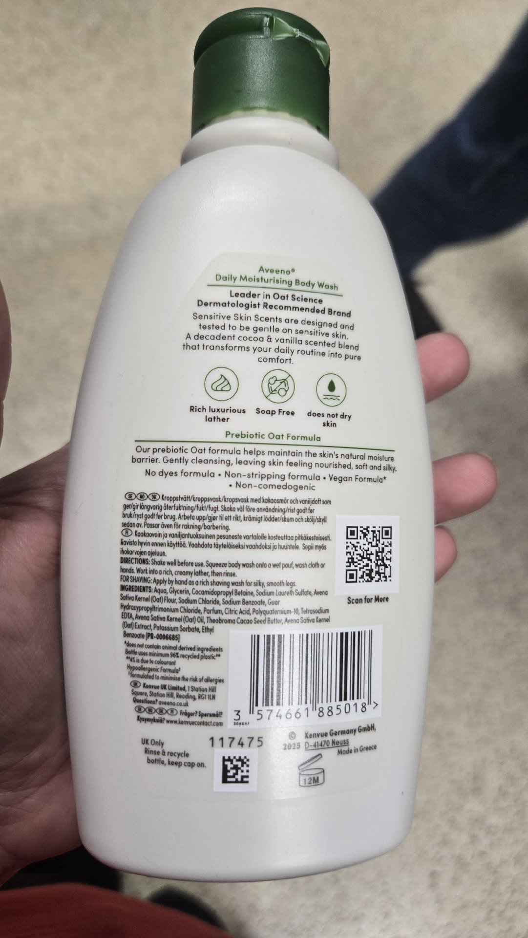 Aveeno Daily Moisturising Body Wash 300ml, Aveeno, 300 ml, New condition — preloved on SilentSale®