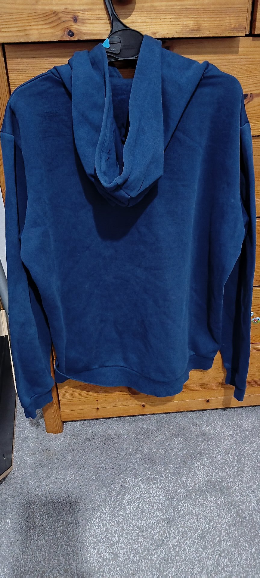 Puma Navy Sportswear Hoodie – UK 15-16 Y XL, Puma, 15-16 years, Excellent condition — preloved on SilentSale®