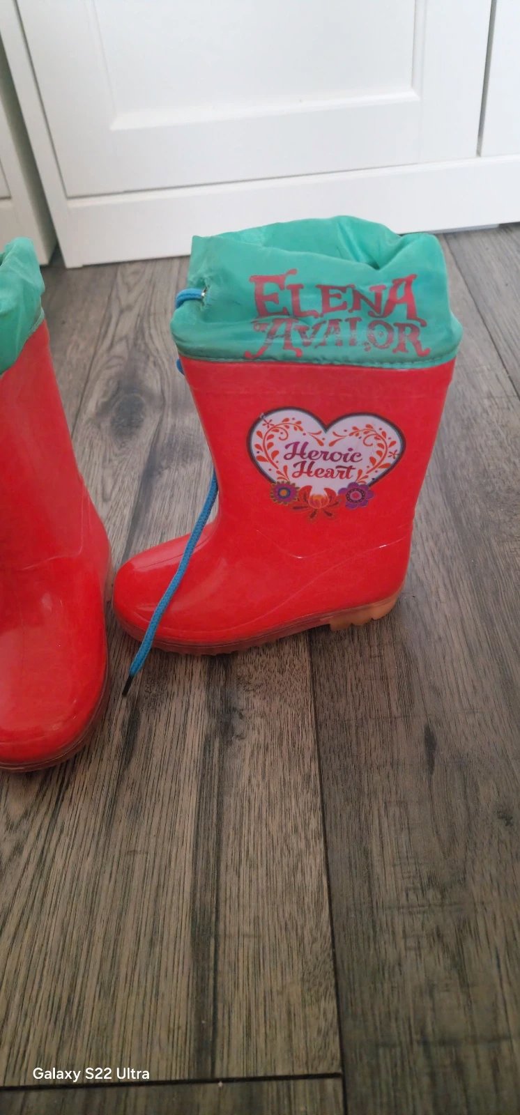 Girls rain boots, Disney, 5 baby | EU 22, Good condition — preloved on SilentSale®