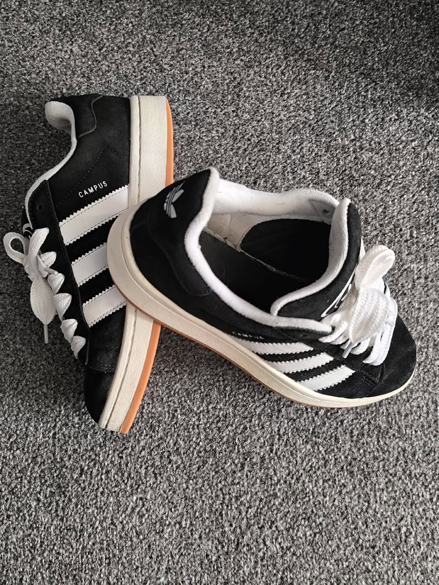 Adidas Campus Black Suede Trainers, Adidas, 7.5, Good condition — preloved on SilentSale®