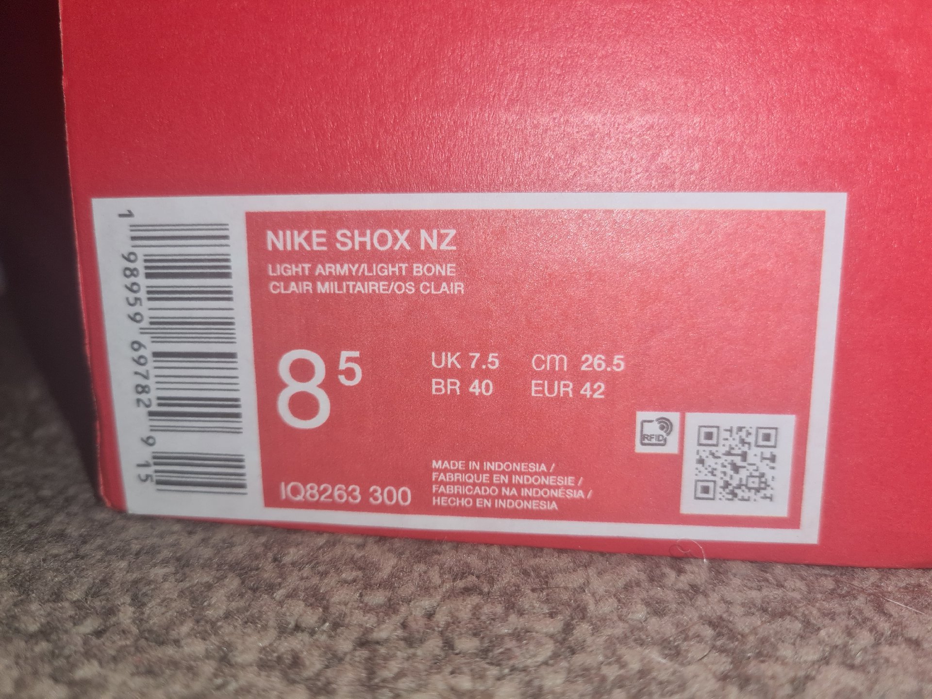 Nike Shox Grey Trainers UK 7.5, Nike, 7.5, Excellent condition — preloved on SilentSale®