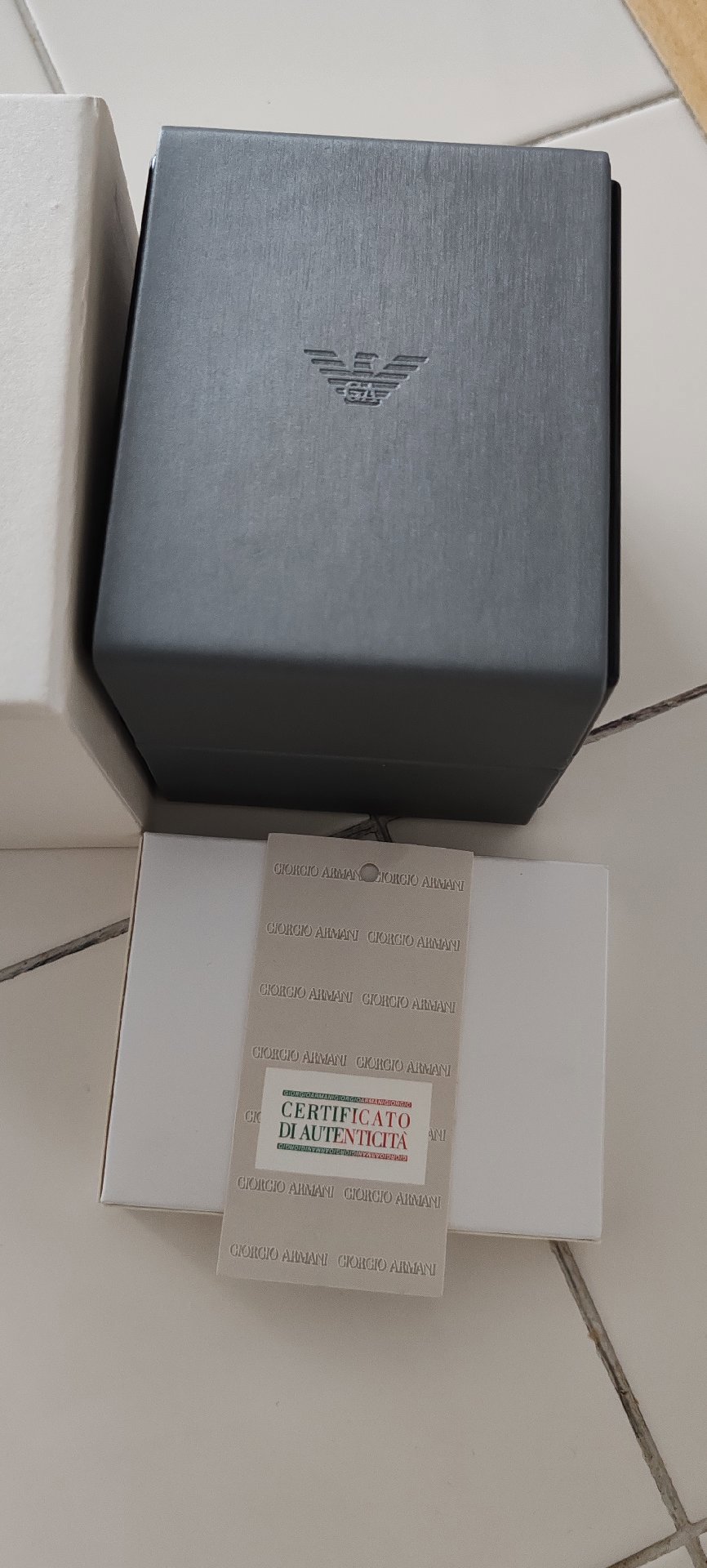 Emporio Armani Black Leather Strap Men's Watch, Armani, One Size, Excellent condition — preloved on SilentSale®