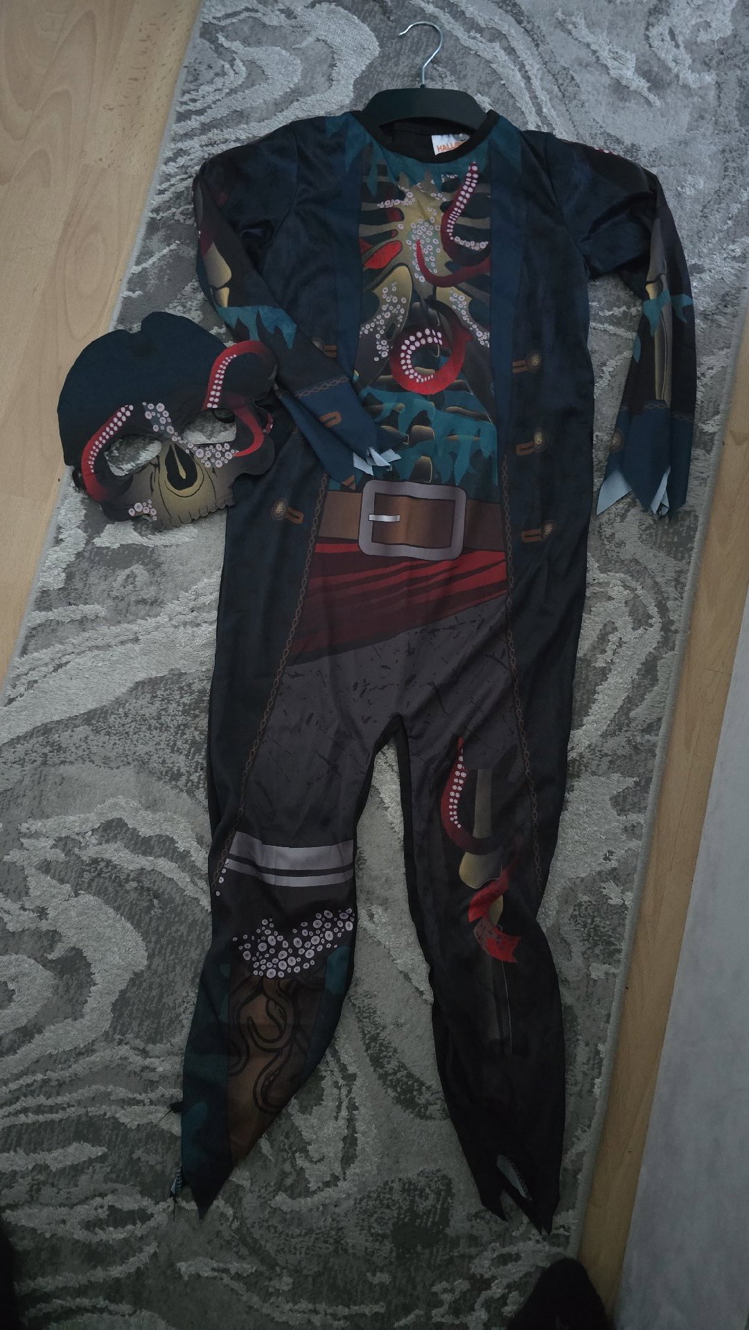 Halloween Kids Octopus Pirate Costume 6-8 Years, Unbranded, 6-8 years, Good condition — preloved on SilentSale®