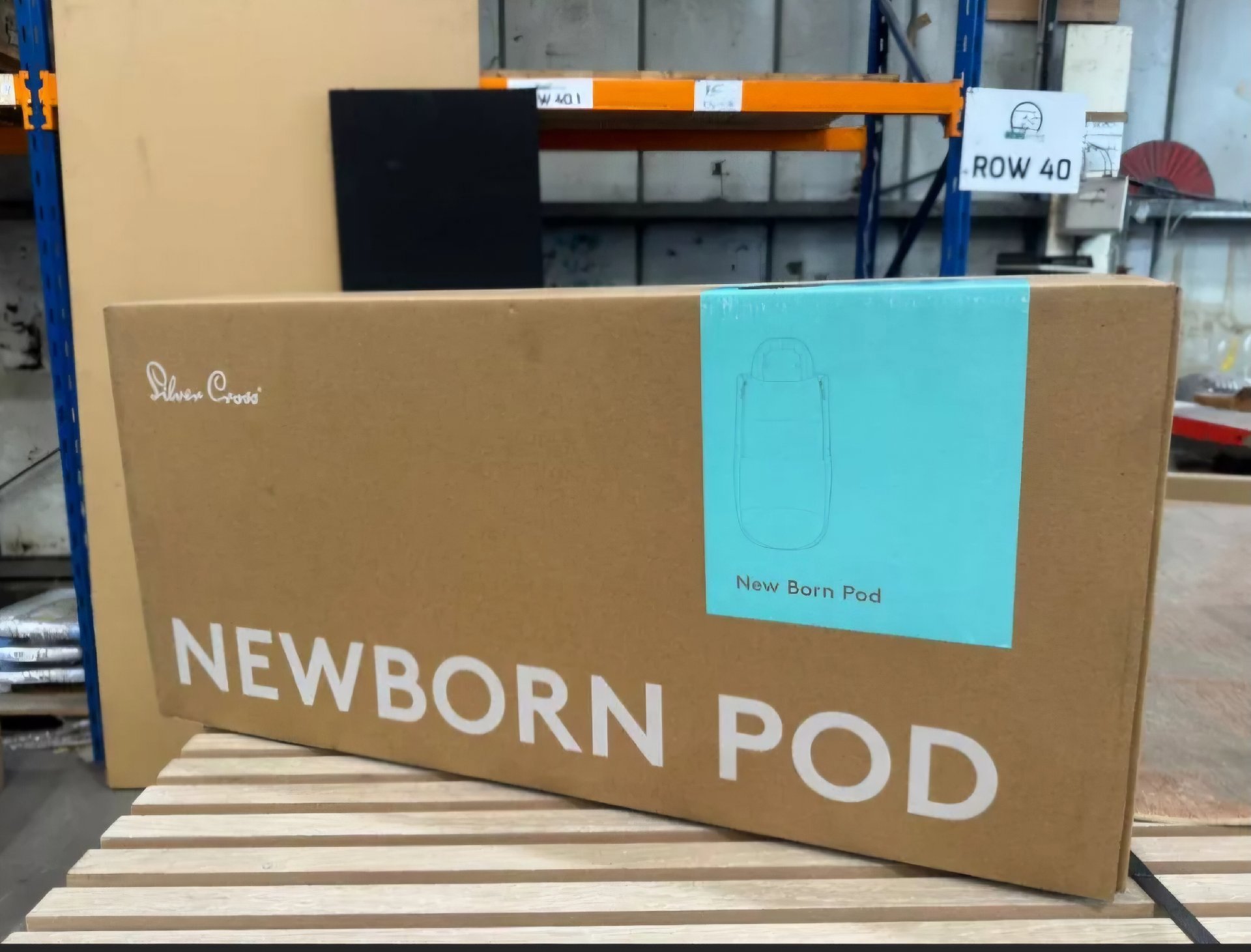 Silver Cross Newborn Pod Glacier Grey, Silver Cross, One Size, New condition — preloved on SilentSale®