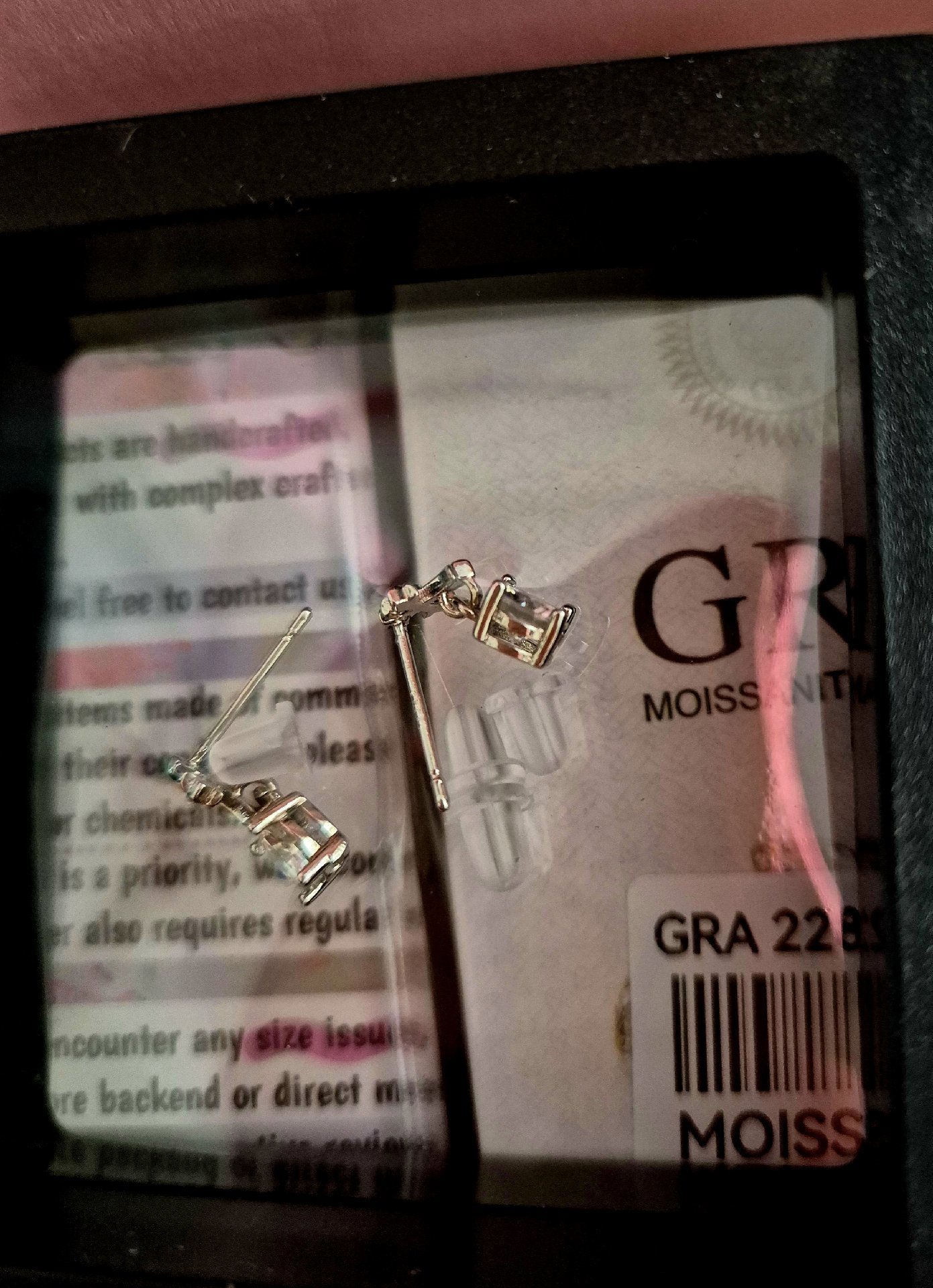Moissanite Stud Earrings with GRA Certificate sterling silver 925, GRA, One Size, New condition — preloved on SilentSale®