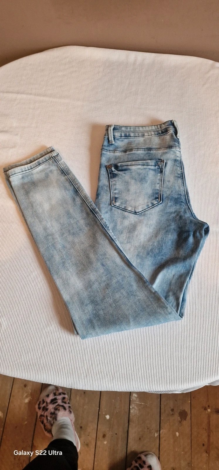 Womens jeans, New Look, S / UK 8-10, Excellent condition — preloved on SilentSale®