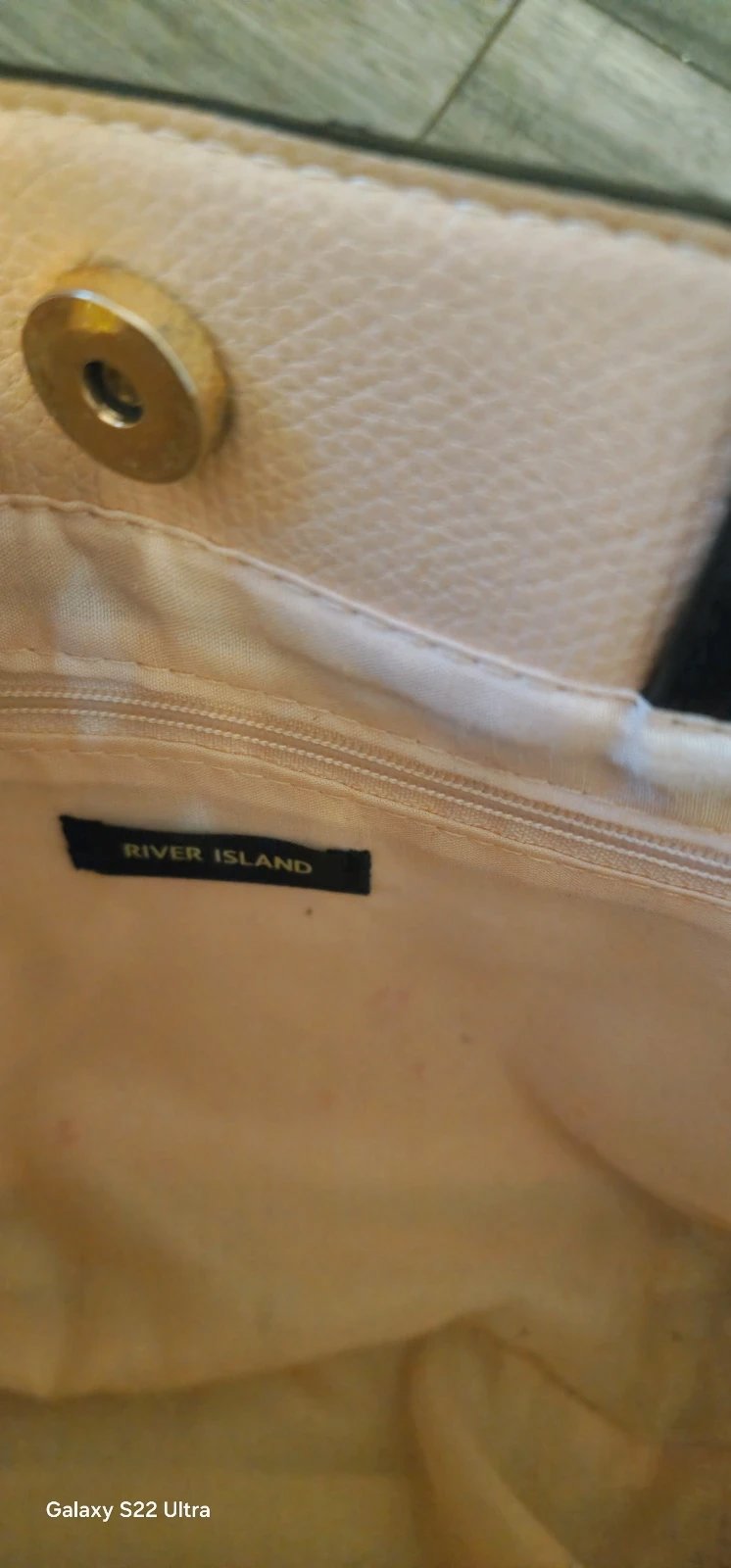 Handbag, River Island, One Size, Excellent condition — preloved on SilentSale®
