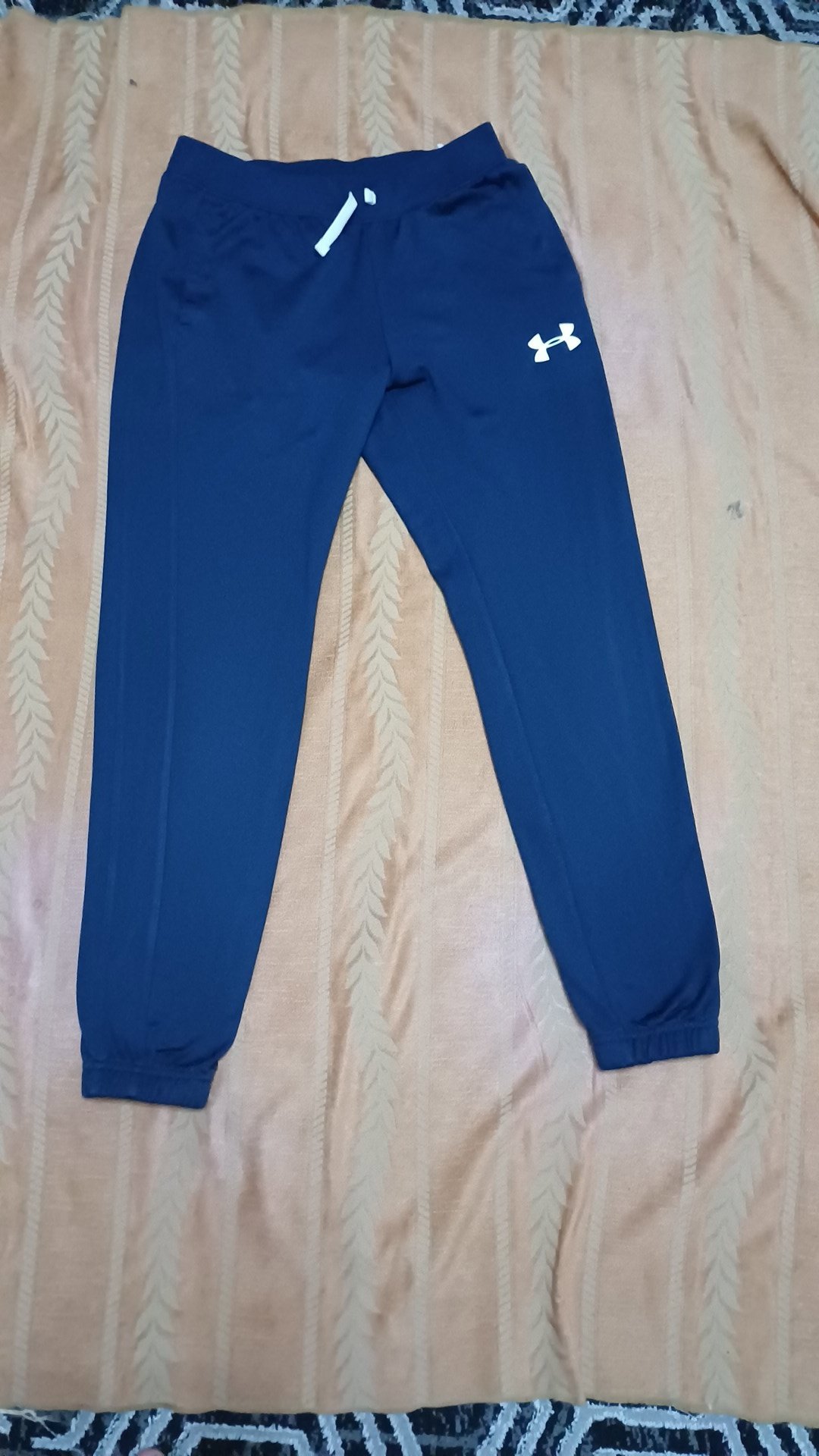 Under Armour Navy Blue Loose Fit Tracksuit Set – Youth Large, Under Armour, 12-13 years, Excellent condition — preloved on SilentSale®