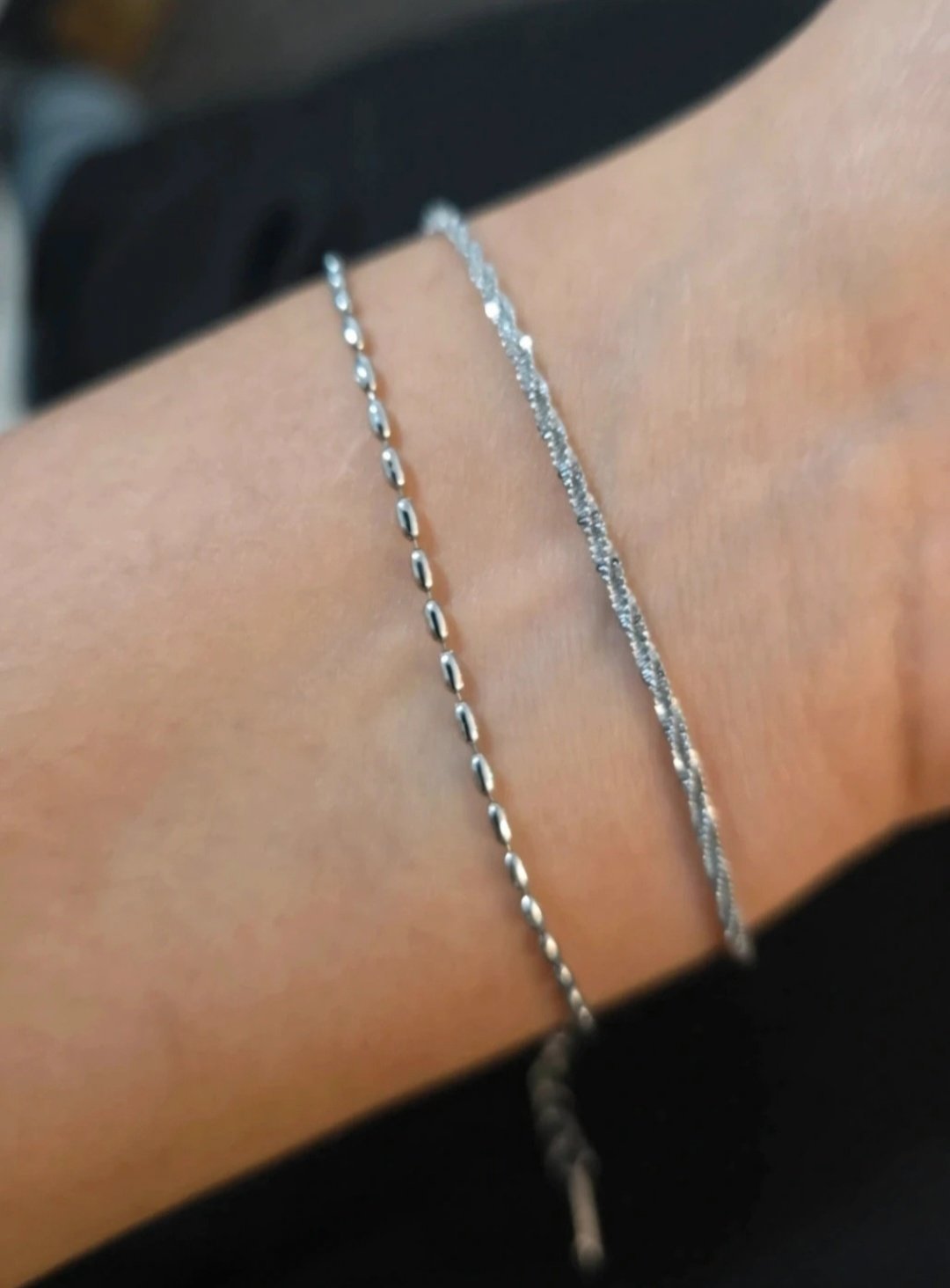 Silver Tone Double Chain Bracelete, Unbranded, One Size, New condition — preloved on SilentSale®