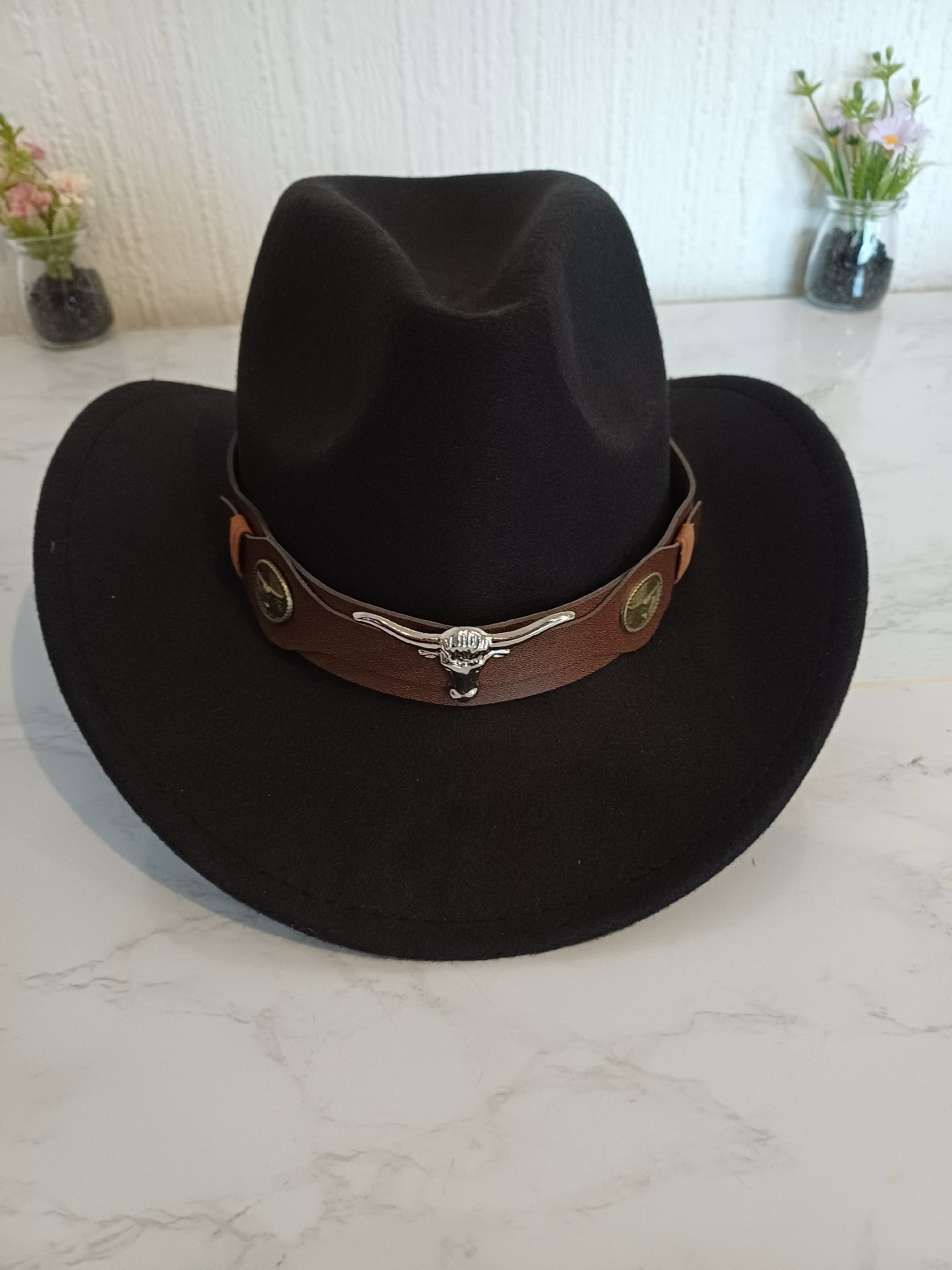 Black Felt Western Style Hat with Brown Band – Size 57, Western, 57, New condition — preloved on SilentSale®