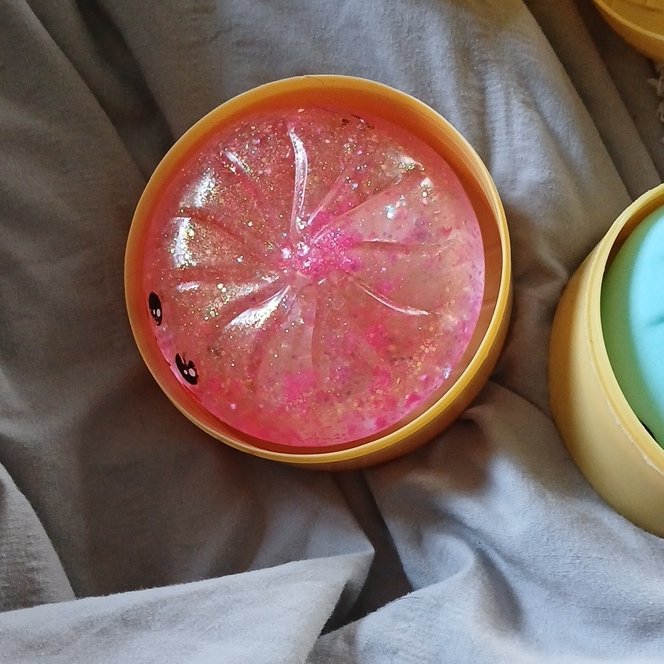 Set of 3 Colourful Squishy Stress Toys in Round Containers, Unbranded, 6 years, Good condition — preloved on SilentSale®