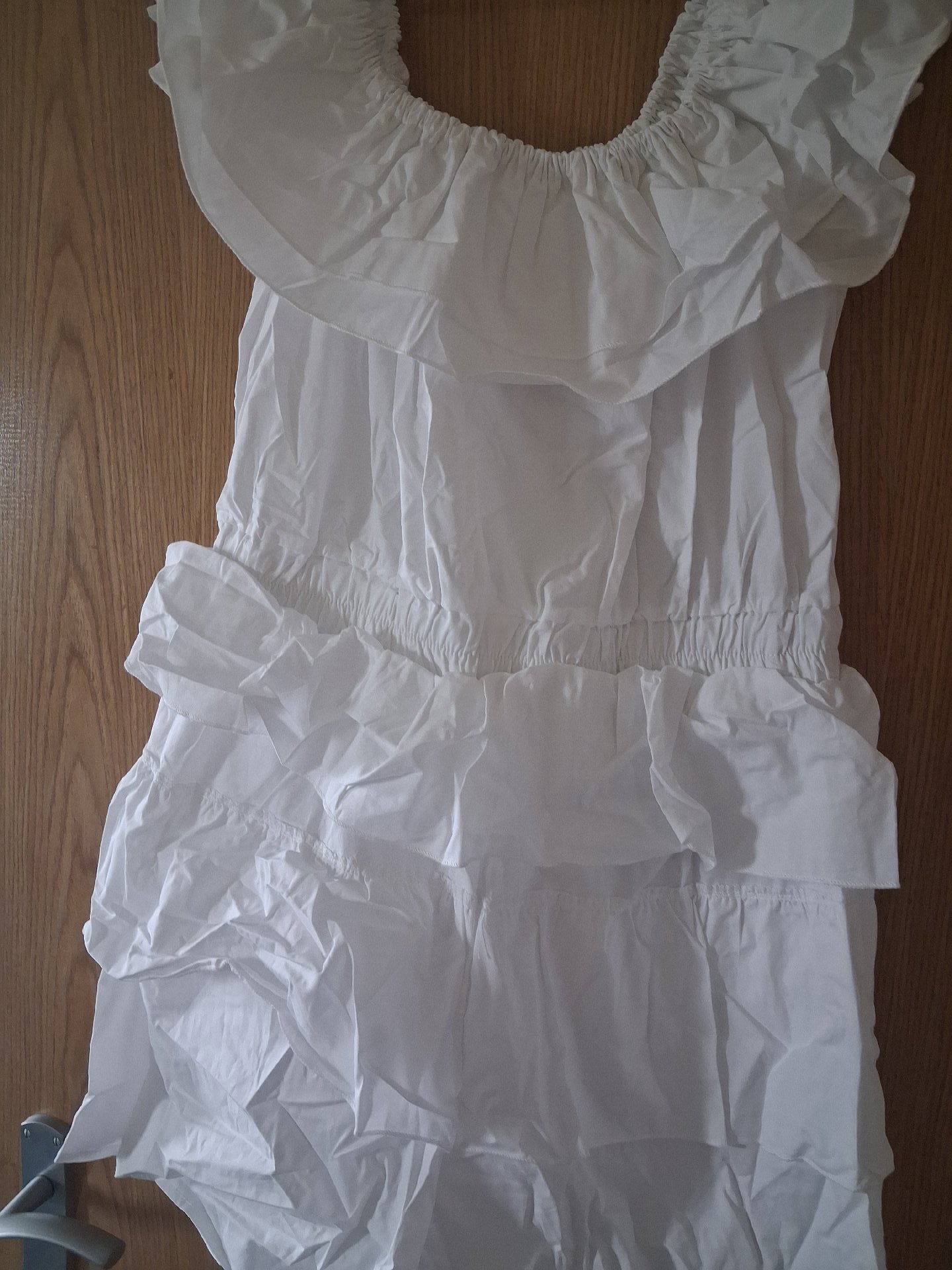 White Ruffle Tiered playsuit, Unbranded, One Size, New condition — preloved on SilentSale®
