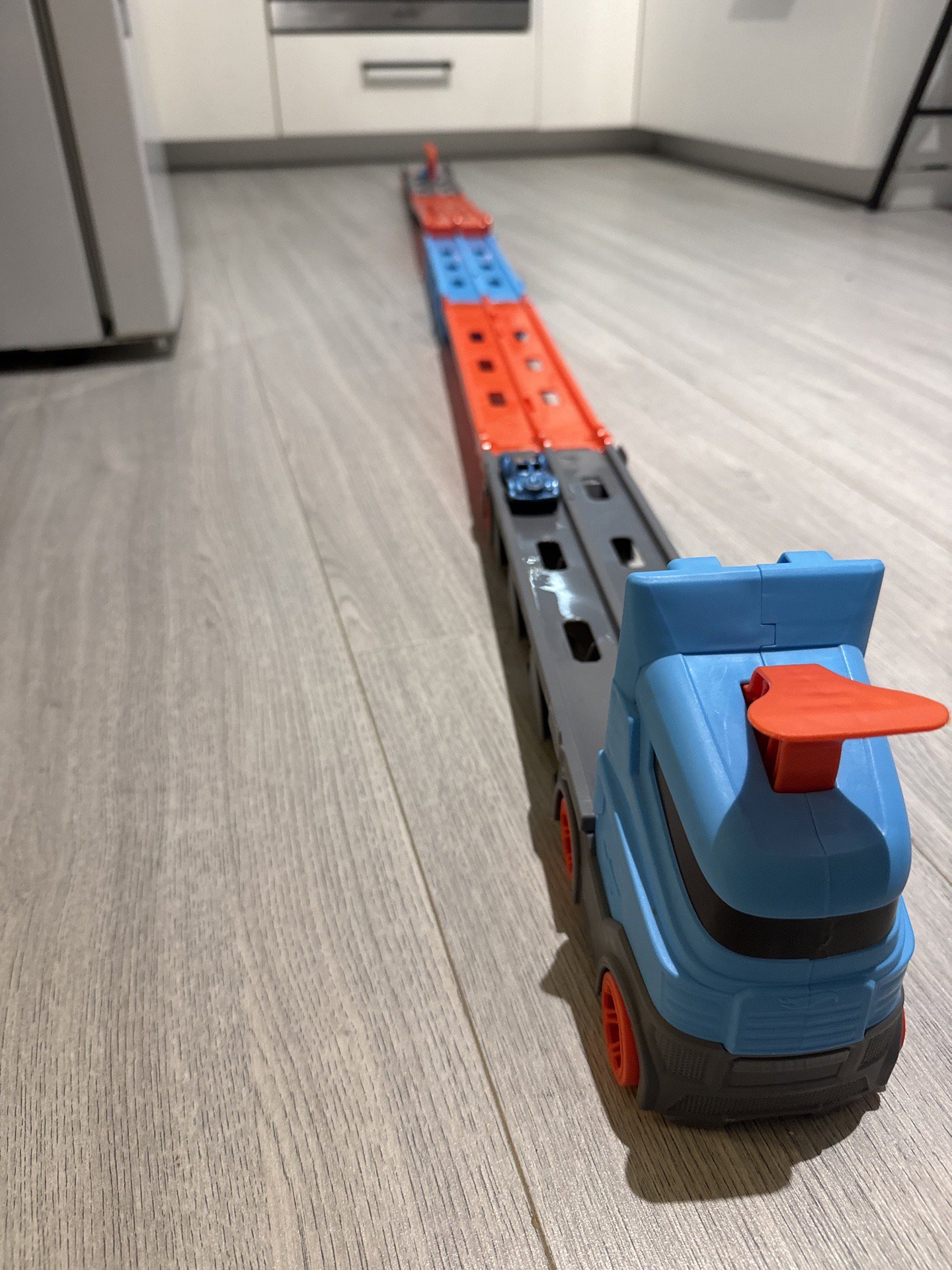 Hot Wheels Toy Truck and Track Set, Hot Wheels, One Size, Excellent condition — preloved on SilentSale®