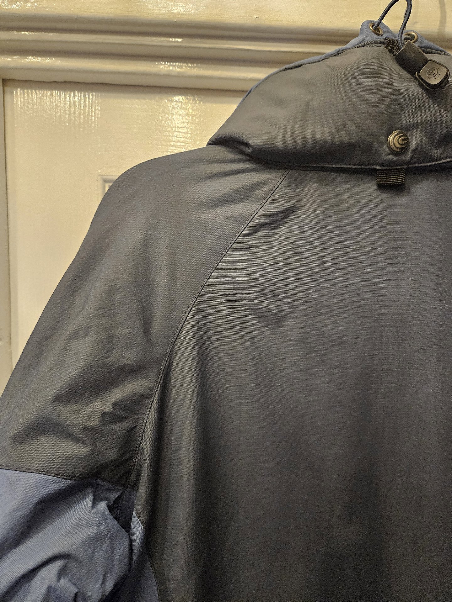 Columbia Grey Outdoor Jacket Size Small, Columbia, S, Like New condition — preloved on SilentSale®