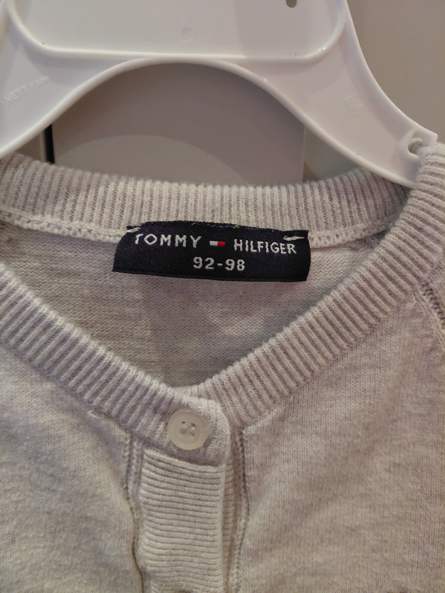 Gorgeous tommy hilfrige cardigan, Tommy Hilfiger, 12-18M, Good condition — preloved on SilentSale®