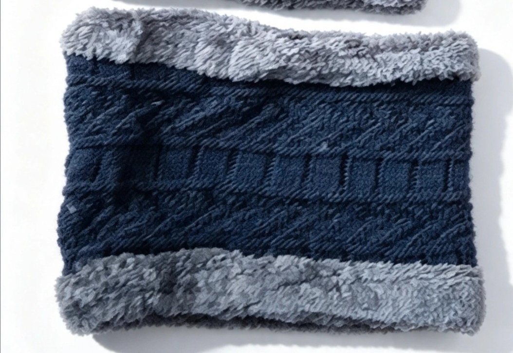 Navy Blue Knitted Winter Hat and Neck Warmer Set, Unbranded, M, New condition — preloved on SilentSale®