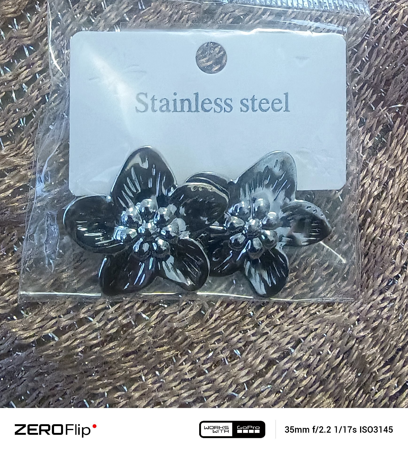 Silver Flower Shaped Clip-On Earrings, Unbranded, One Size, New condition — preloved on SilentSale®