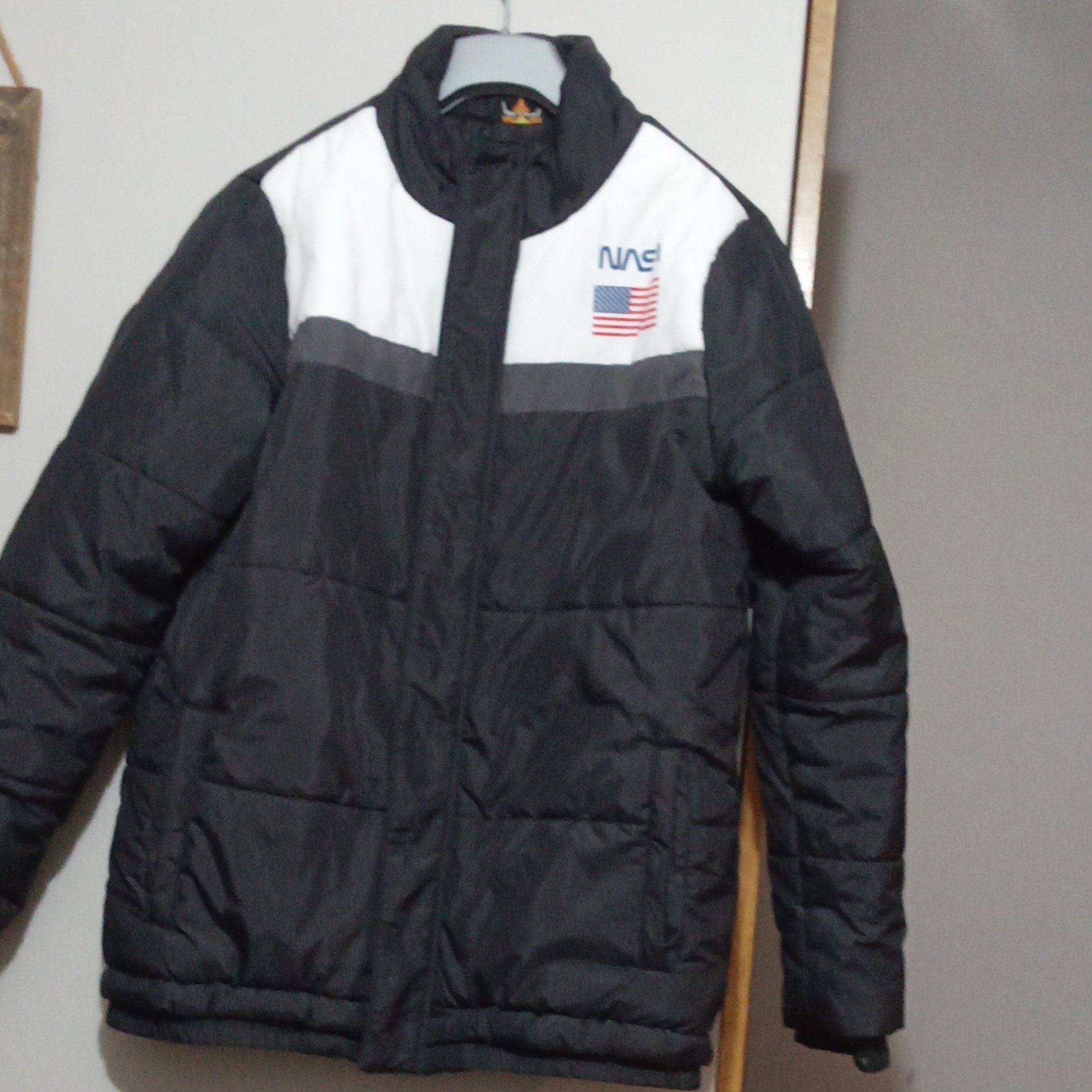 Nasa puffer coat 16years old new without tag , Nasa, 16, New condition — preloved on SilentSale®
