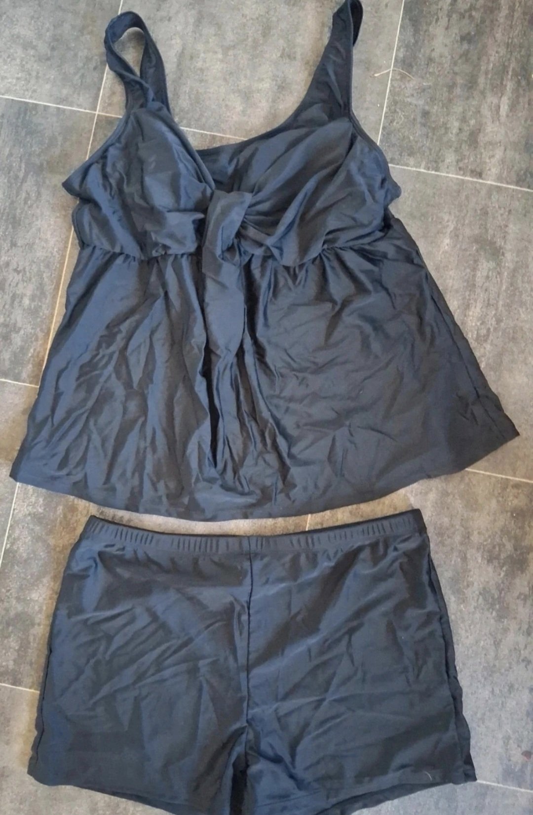 Shein Black Two Piece Swimwear Set – Size XL, Shein, Extra Large, Excellent condition — preloved on SilentSale®