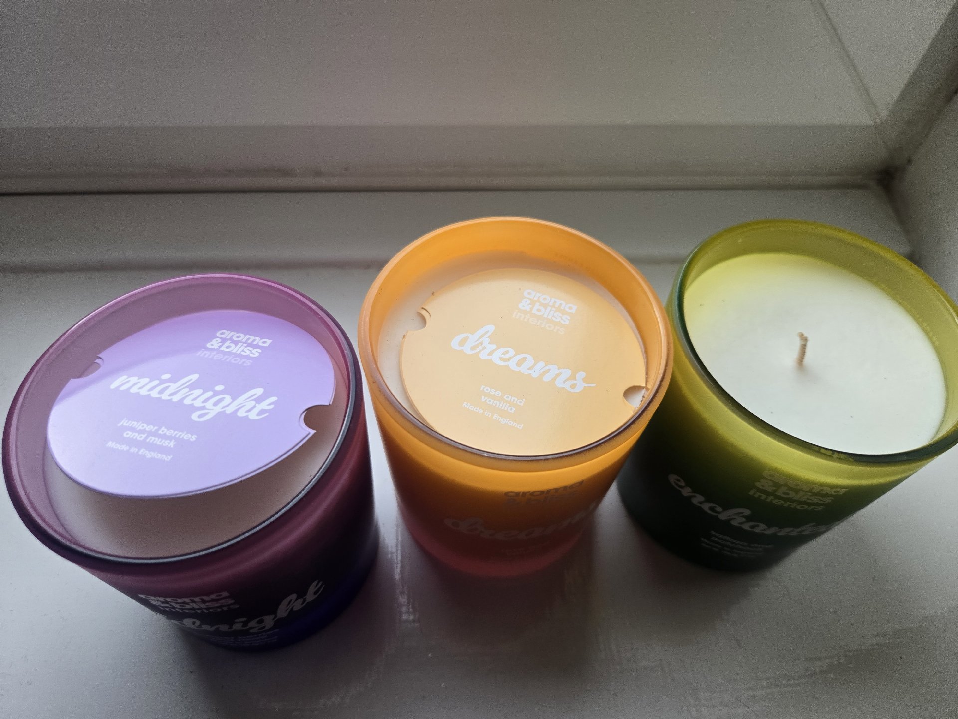 Aroma & Bliss Scented Candle Trio - Midnight, Dreams, Enchanted, aroma & bliss, One Size, New condition — preloved on SilentSale®