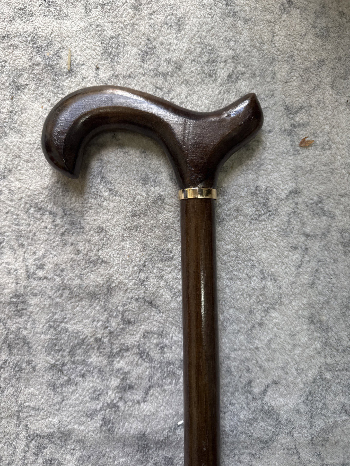 Wooden Walking Cane with Curved Handle, Unbranded, One Size, Excellent condition — preloved on SilentSale®