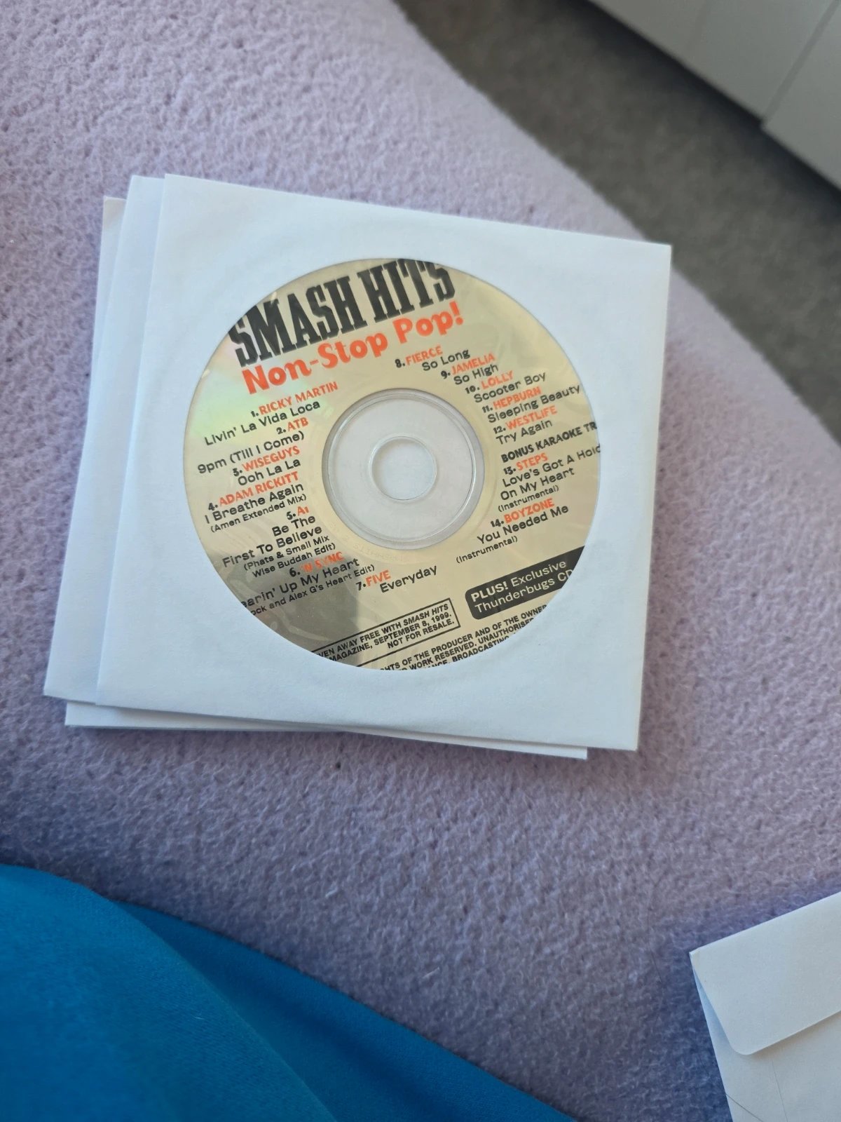 Smash Hits CDs, Unbranded, One Size, Excellent condition — preloved on SilentSale®